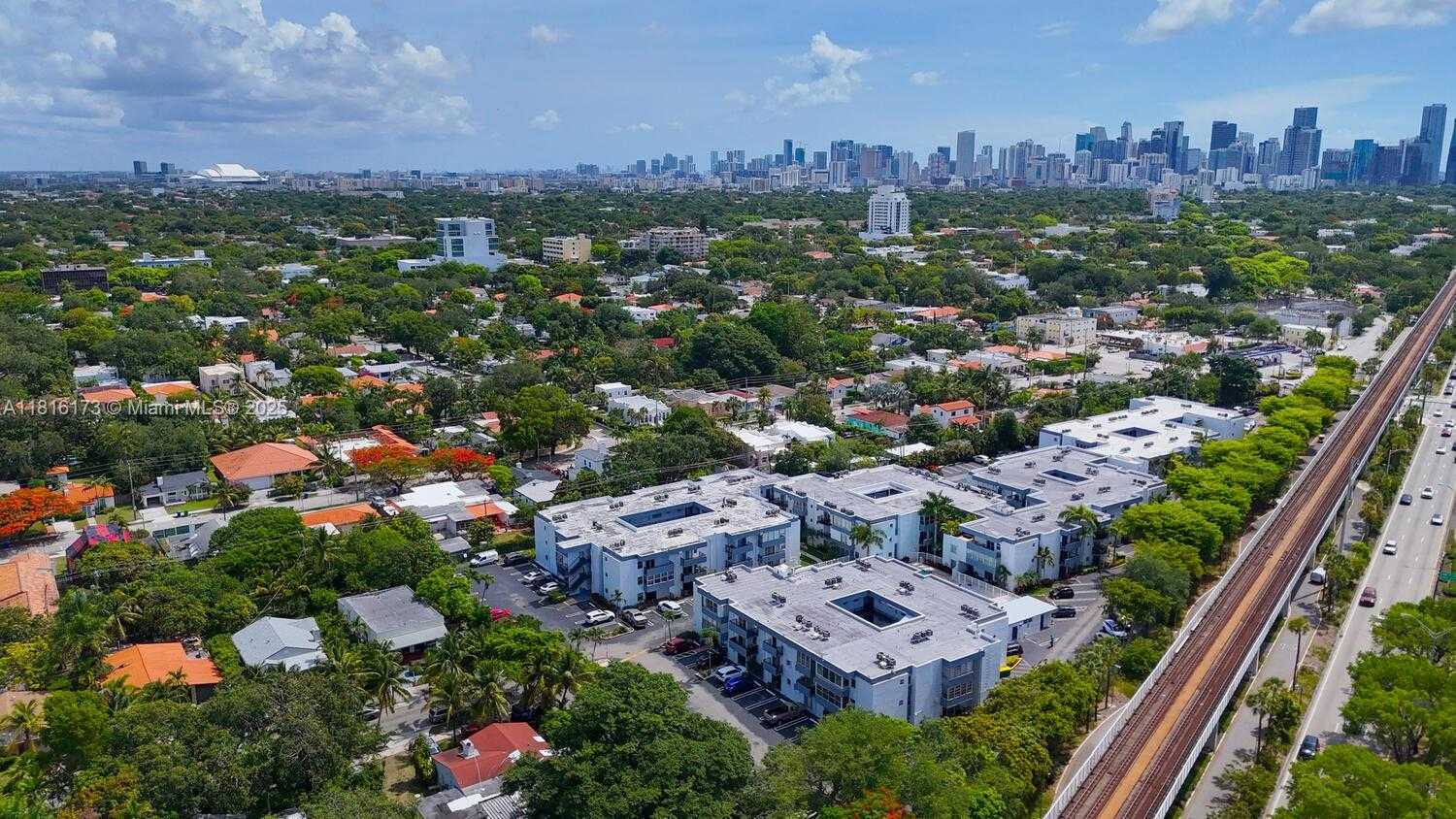Small Image of 2465 SOUTH WEST 18TH AVE #3210, Miami Number 27