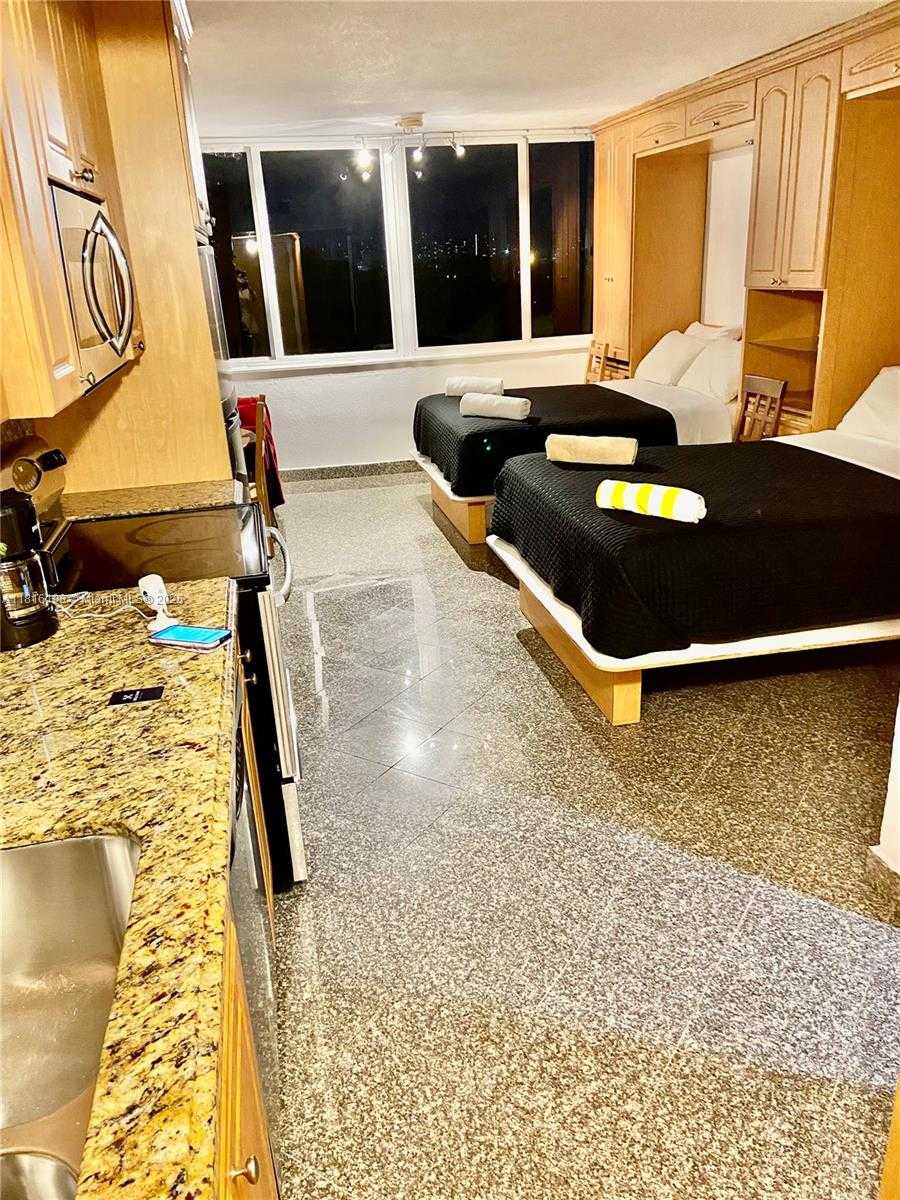 Small Image of 19201 COLLINS AVE #441, Sunny Isles Beach Number 6