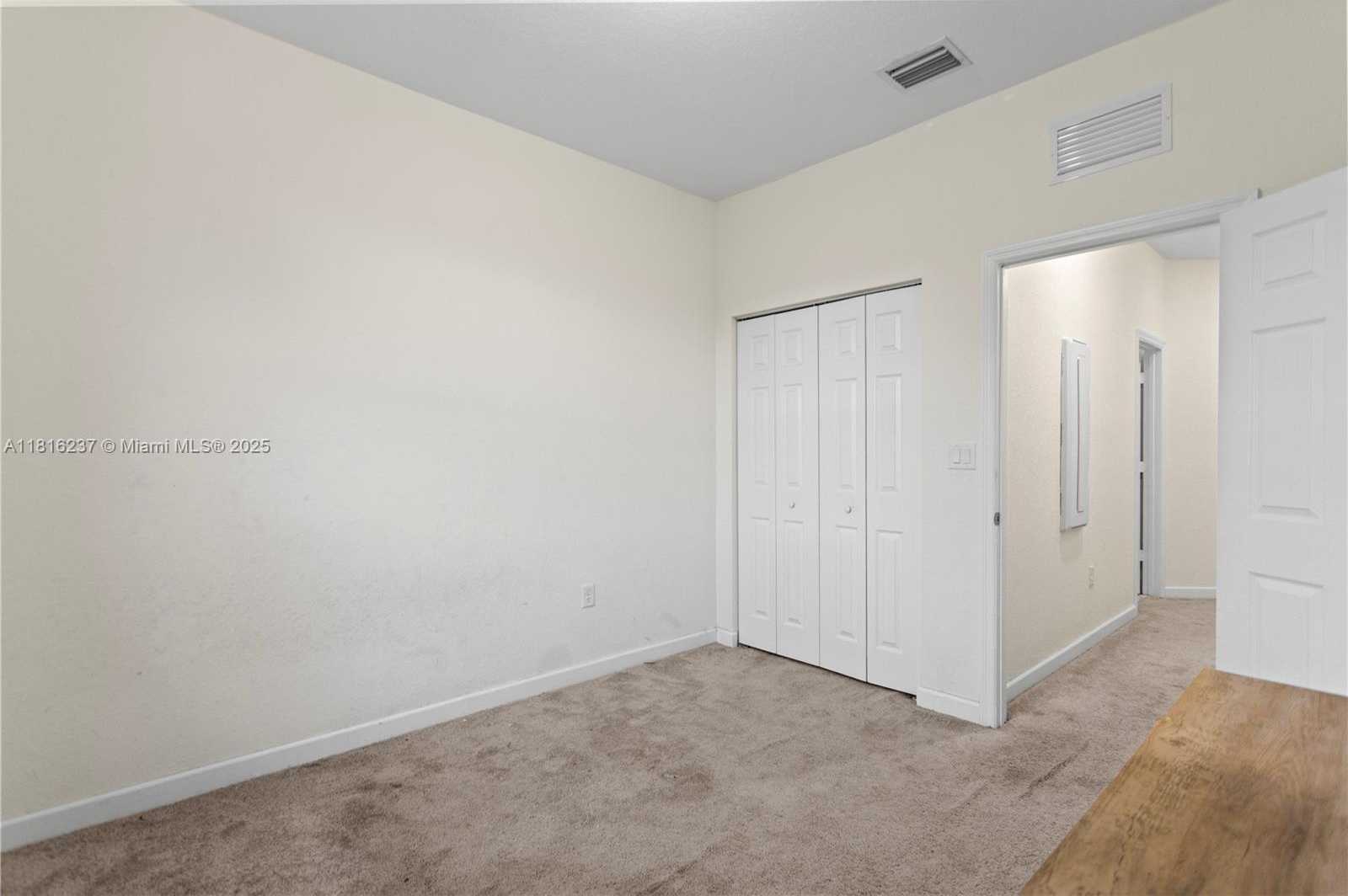 Small Image of 6496 SOUTH ANISE CT, Davie Number 57