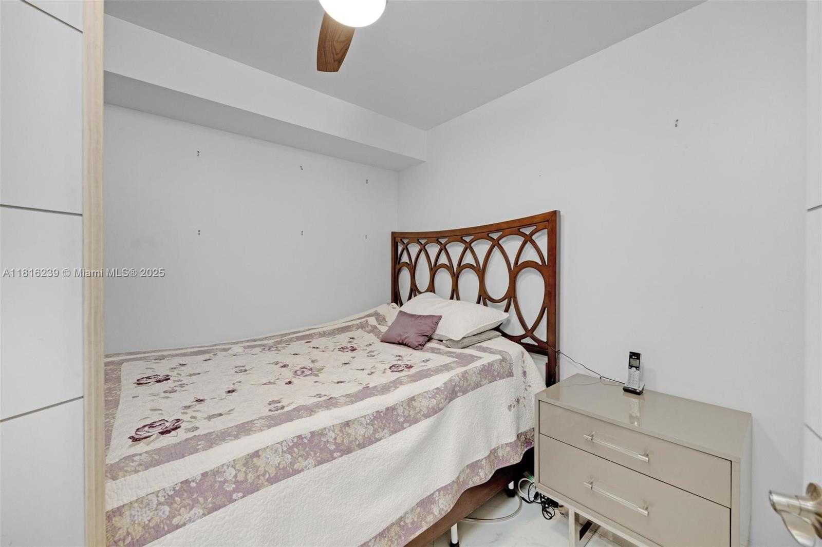 Small Image of 15499 NORTH MIAMI LAKEWAY N #208, Miami Lakes Number 27