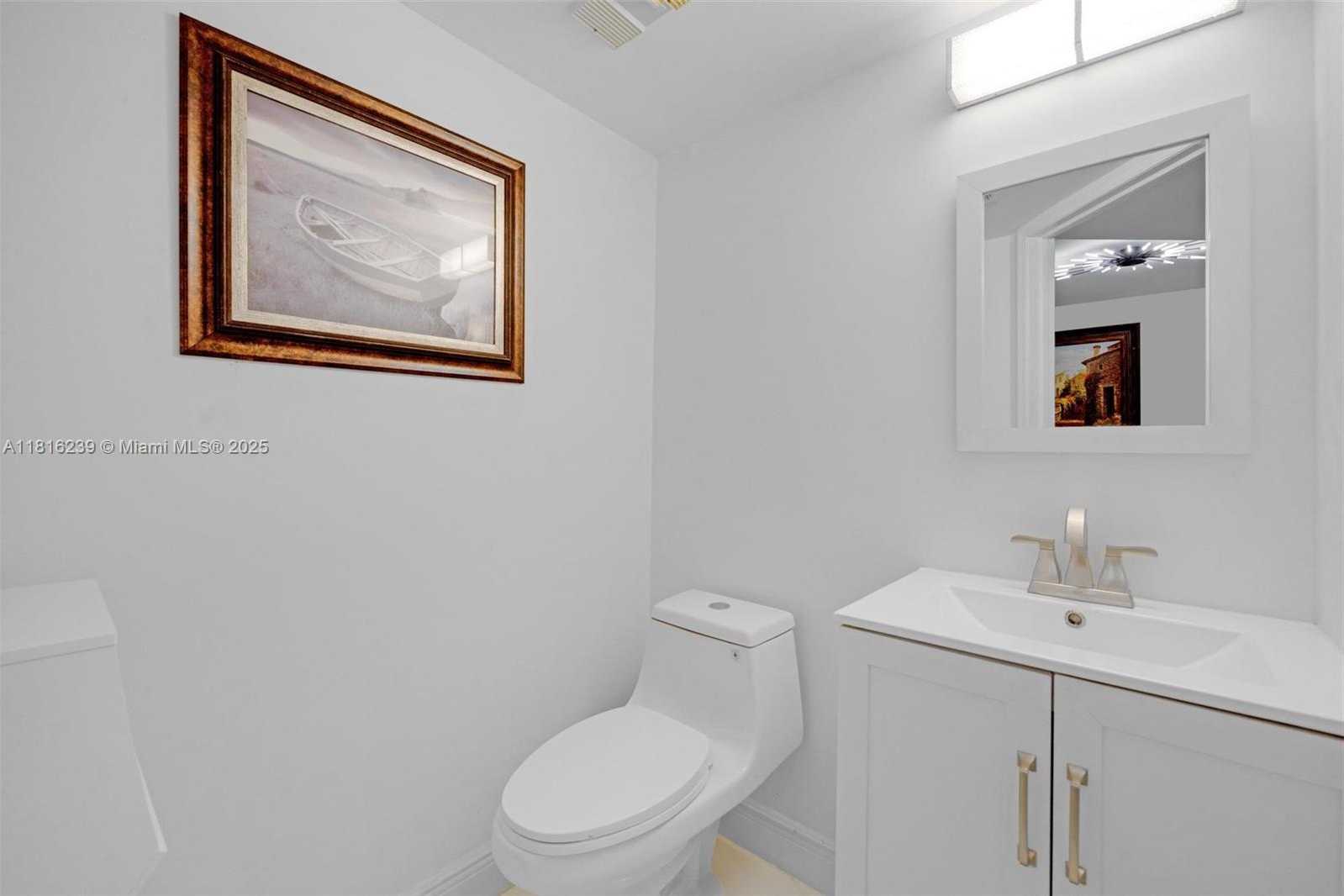 Small Image of 15499 NORTH MIAMI LAKEWAY N #208, Miami Lakes Number 29