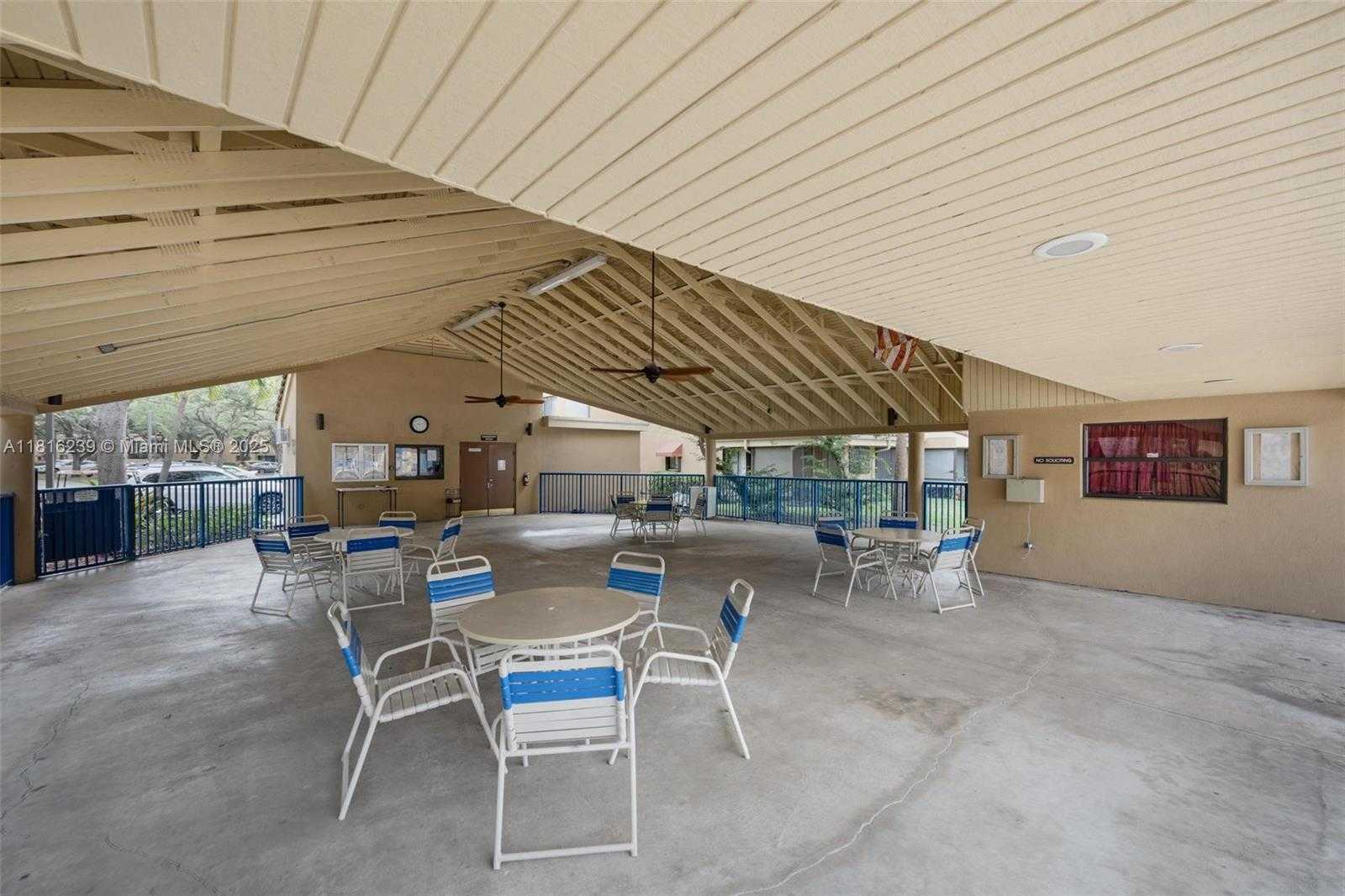 Small Image of 15499 NORTH MIAMI LAKEWAY N #208, Miami Lakes Number 39