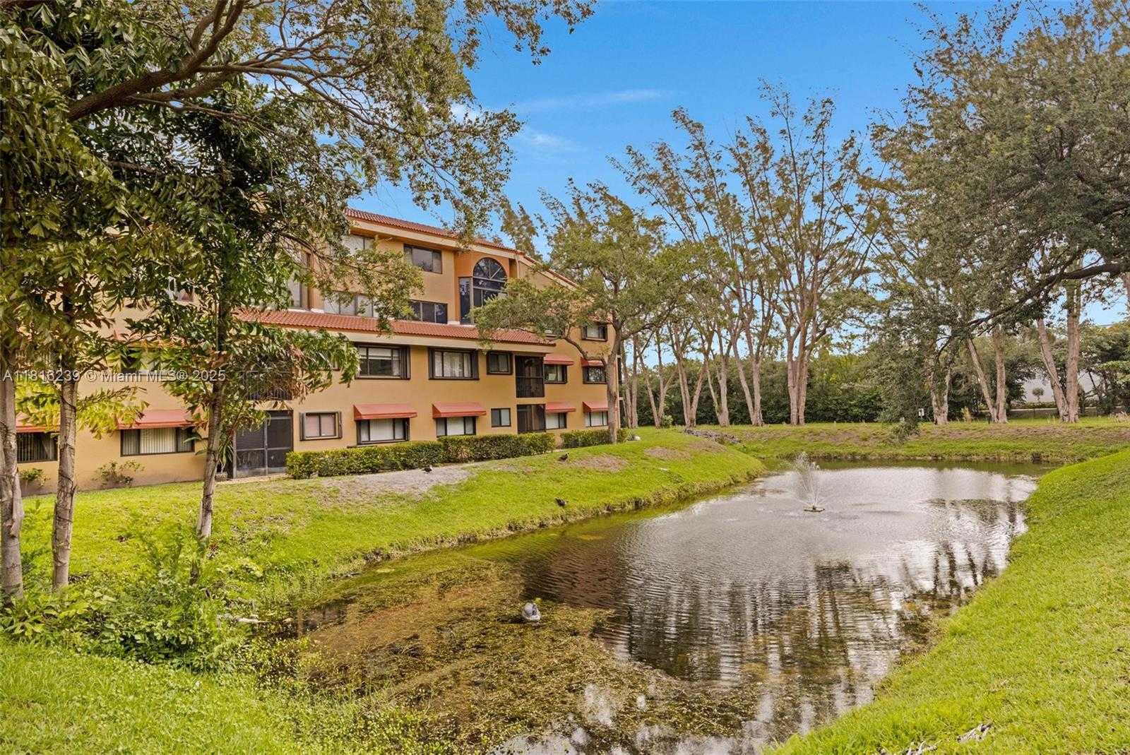 Small Image of 15499 NORTH MIAMI LAKEWAY N #208, Miami Lakes Number 4