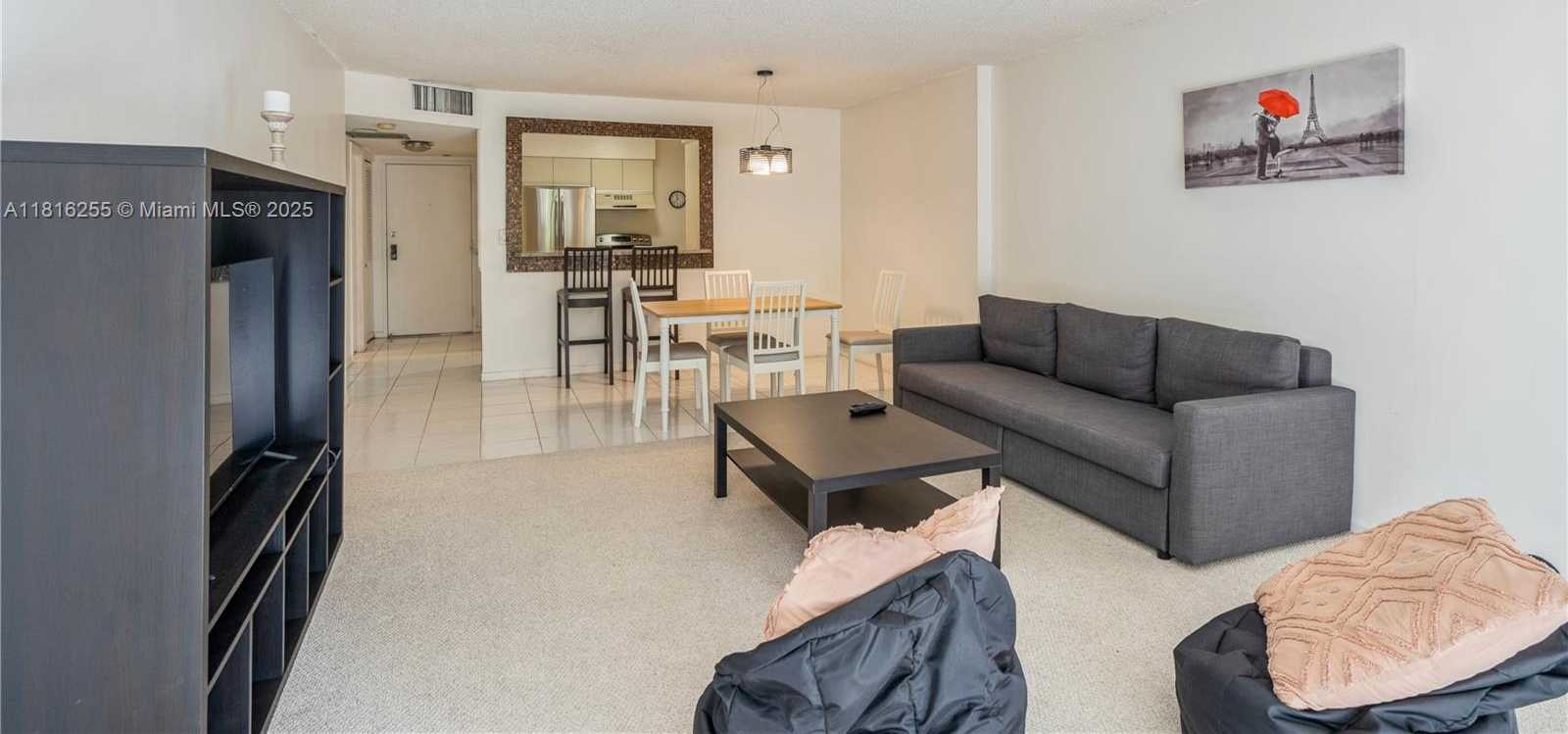 Small Image of 18151 NE 31st Ct, Aventura, FL 33160, USA Number 10