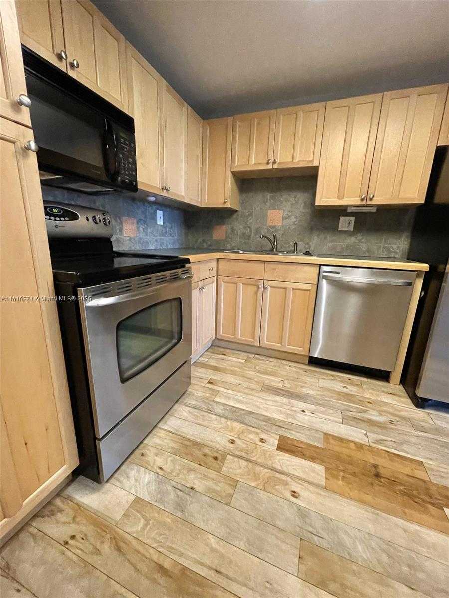 Small Image of 2751 TAFT ST #107, Hollywood Number 4