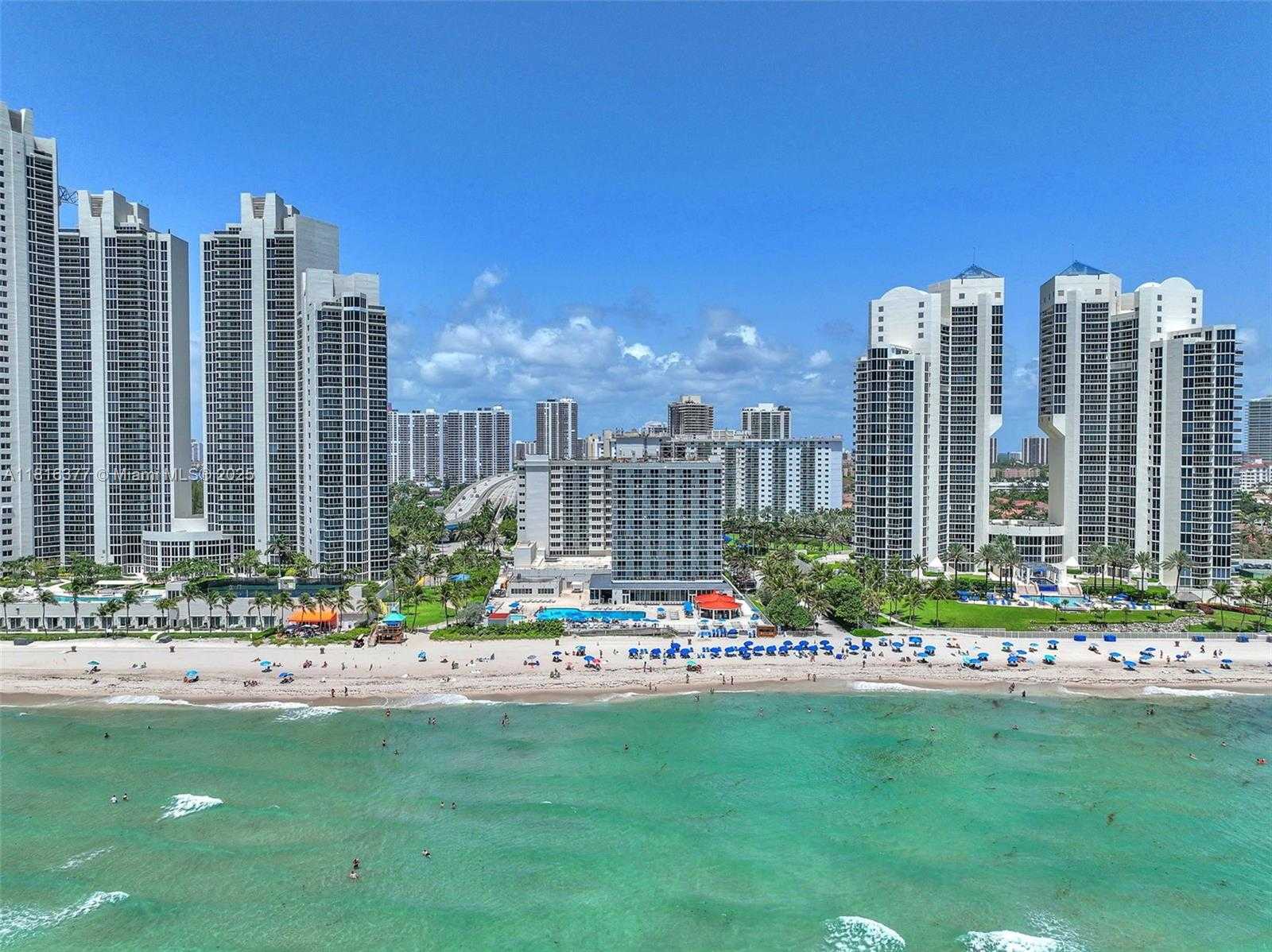 Small Image of 19201 COLLINS AVE #326, Sunny Isles Beach Number 3
