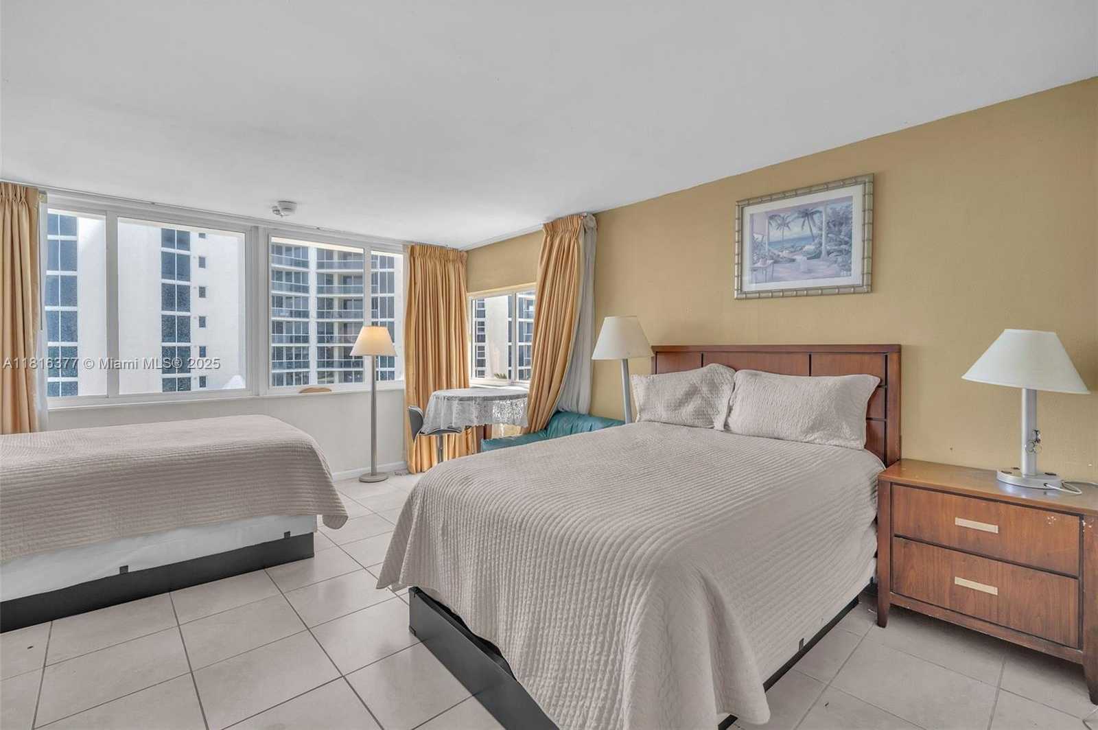 Small Image of 19201 COLLINS AVE #326, Sunny Isles Beach Number 5