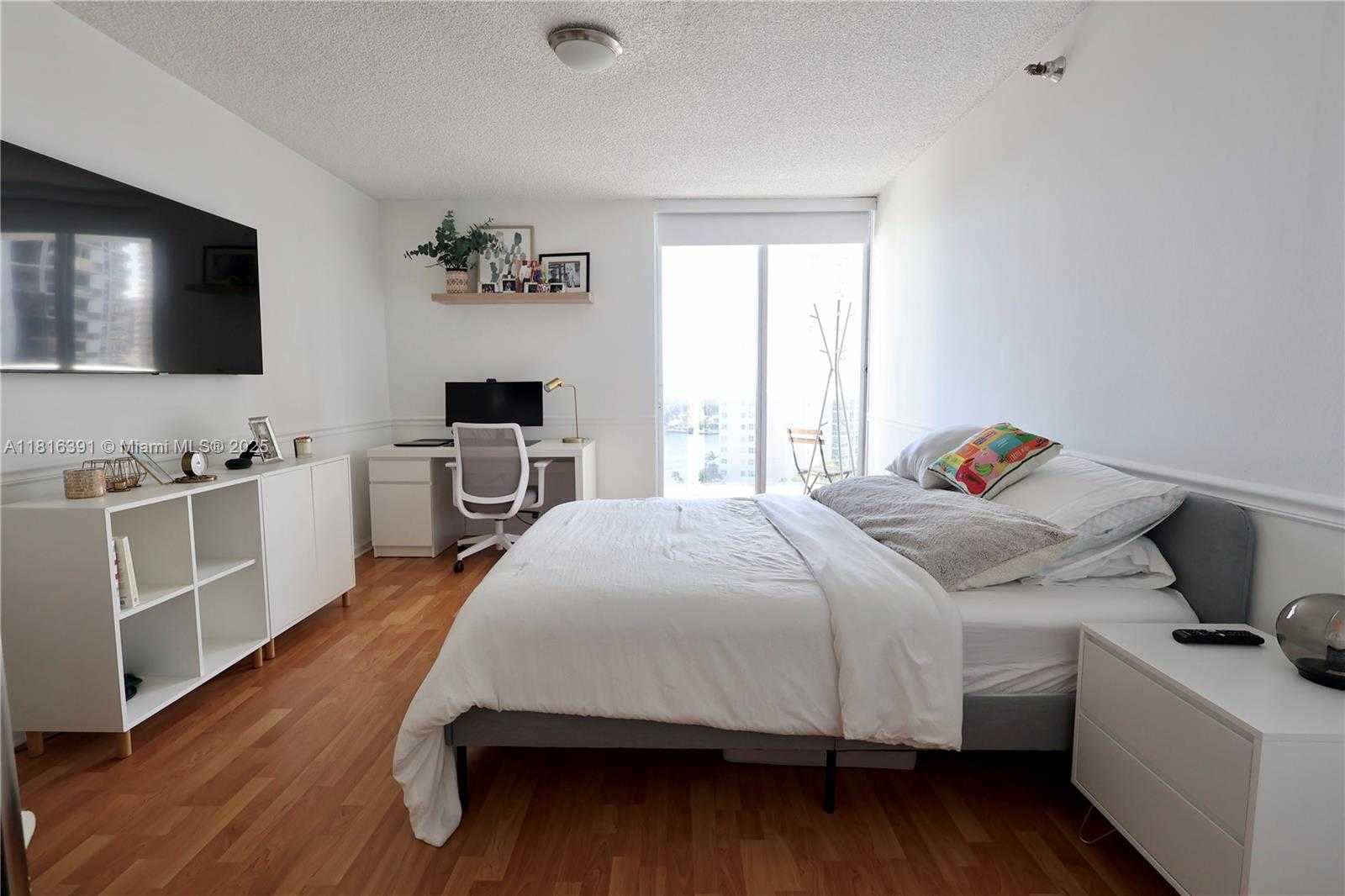 Small Image of 20505 EAST COUNTRY CLUB DR #1237, Aventura Number 11