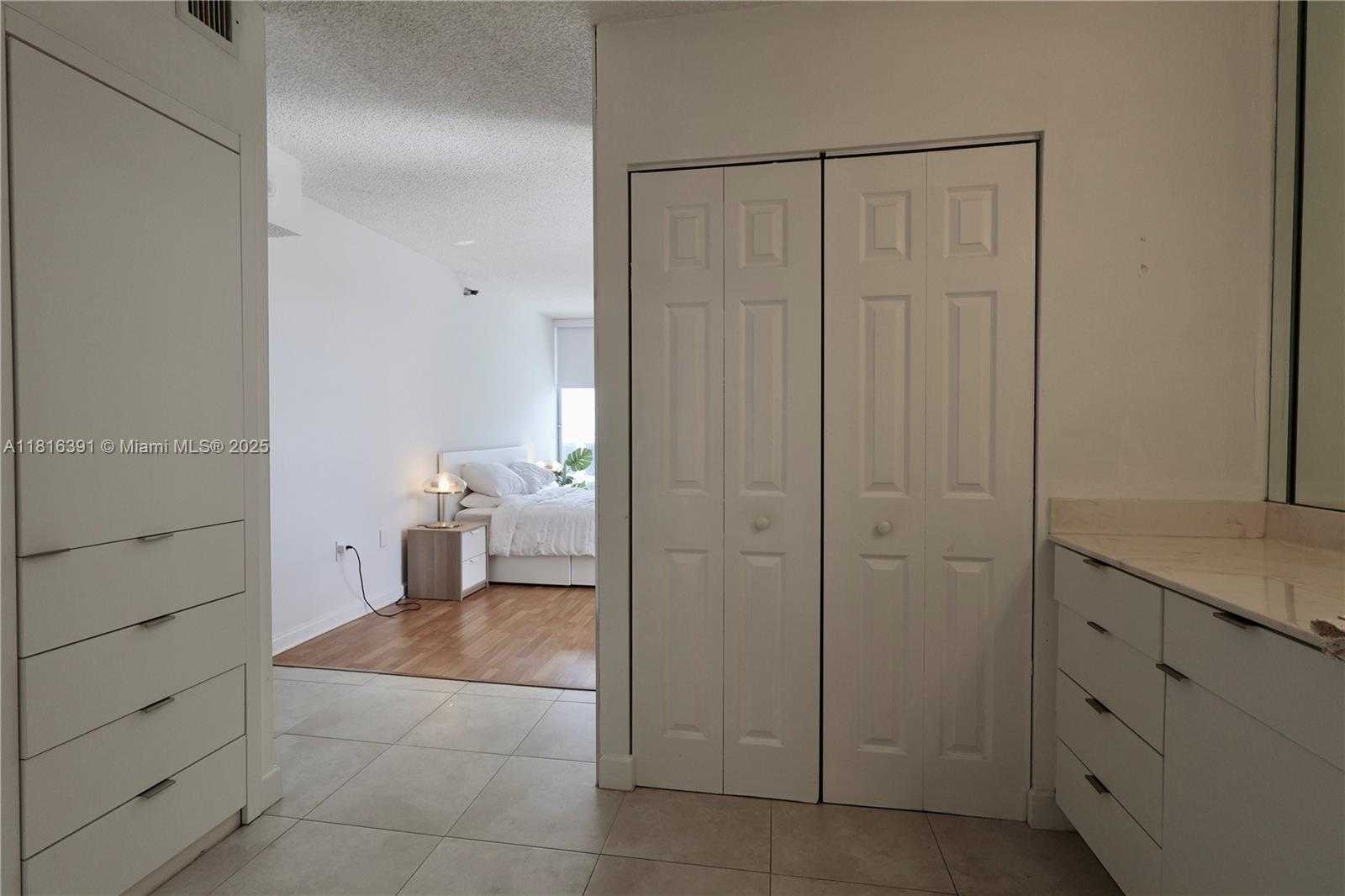 Small Image of 20505 EAST COUNTRY CLUB DR #1237, Aventura Number 17
