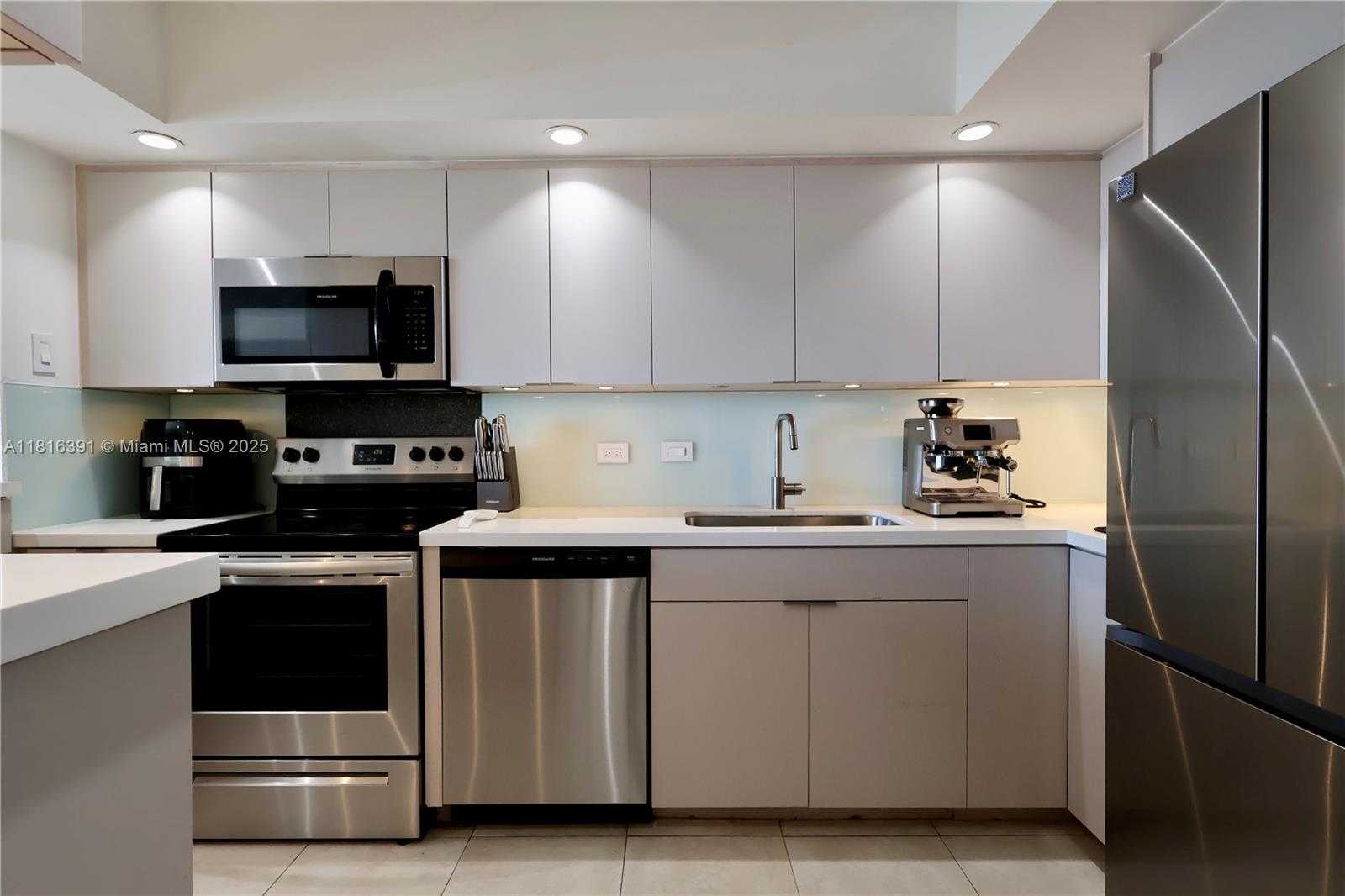 Small Image of 20505 EAST COUNTRY CLUB DR #1237, Aventura Number 5