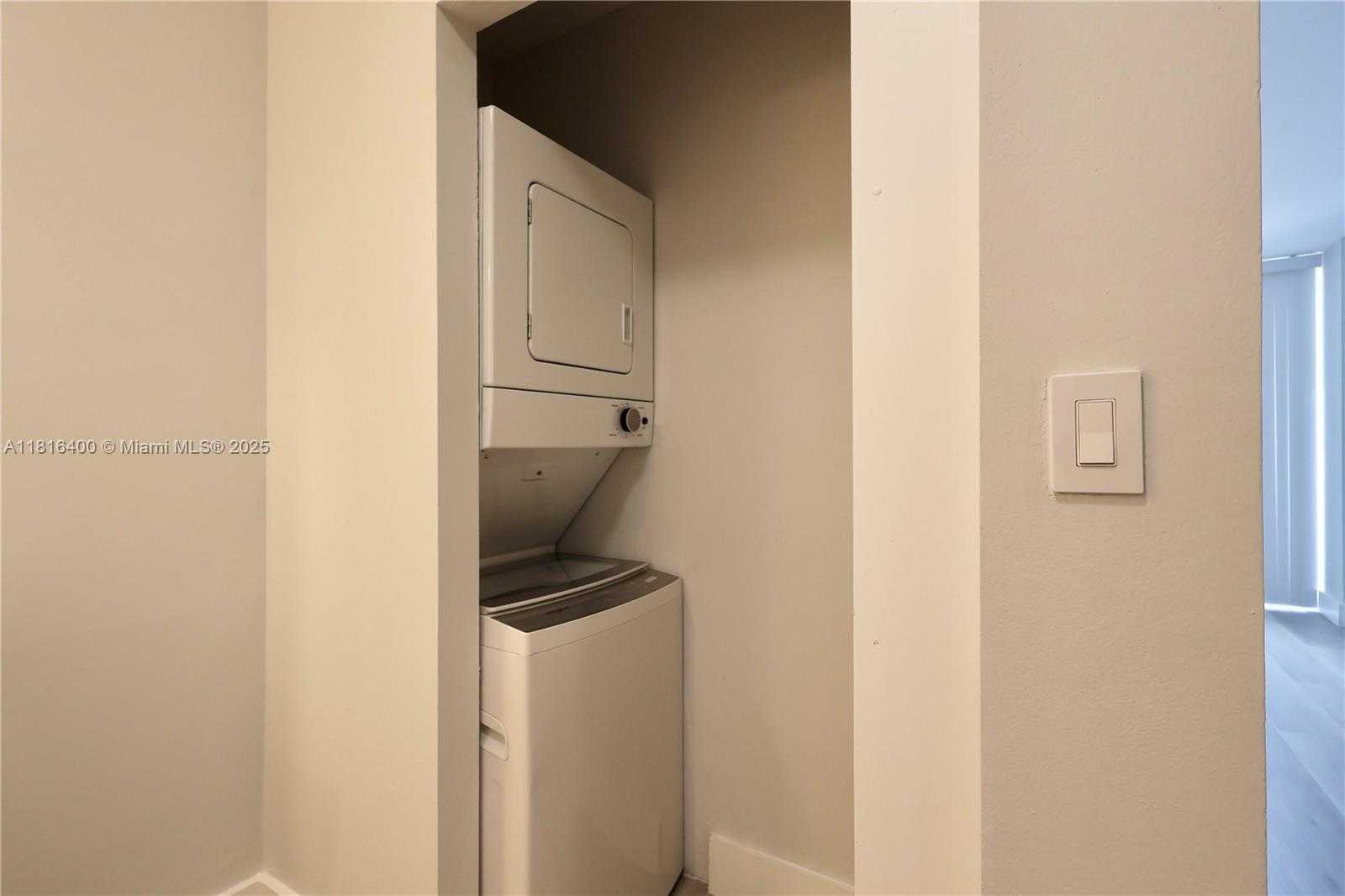 Small Image of 20515 EAST COUNTRY CLUB DR #1841, Aventura Number 13