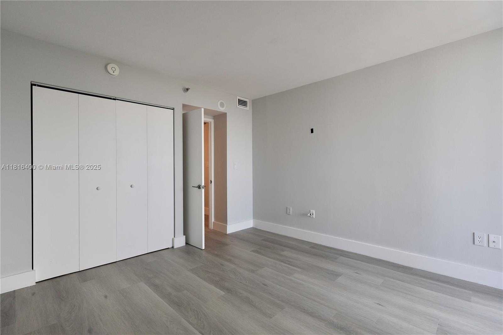 Small Image of 20515 EAST COUNTRY CLUB DR #1841, Aventura Number 21