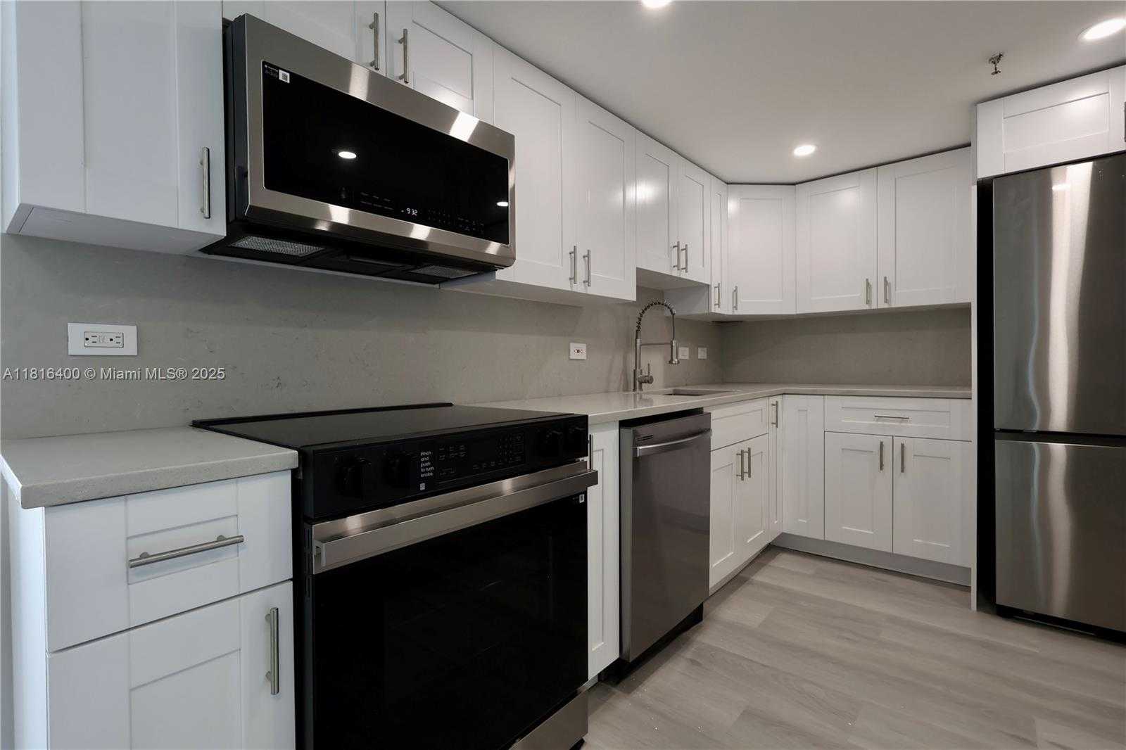 Small Image of 20515 EAST COUNTRY CLUB DR #1841, Aventura Number 6