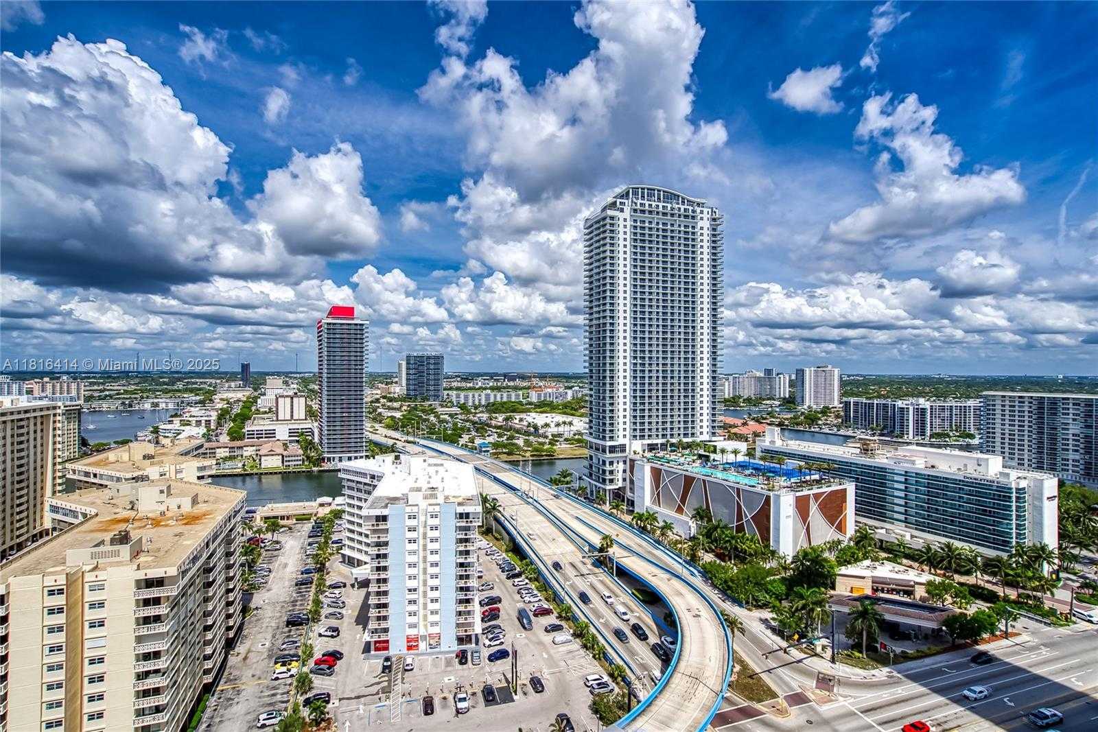 Small Image of 1800 SOUTH OCEAN DR #2208, Hallandale Beach Number 38