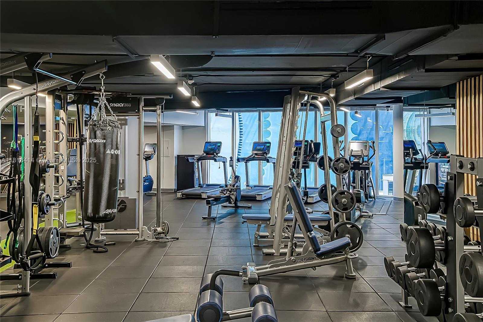 Small Image of 1800 SOUTH OCEAN DR #2208, Hallandale Beach Number 42