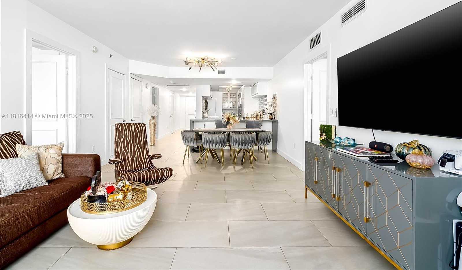 Small Image of 1800 SOUTH OCEAN DR #2208, Hallandale Beach Number 6