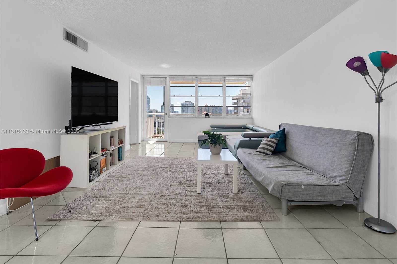 Small Image of 251 174TH ST #2115, Sunny Isles Beach Number 2