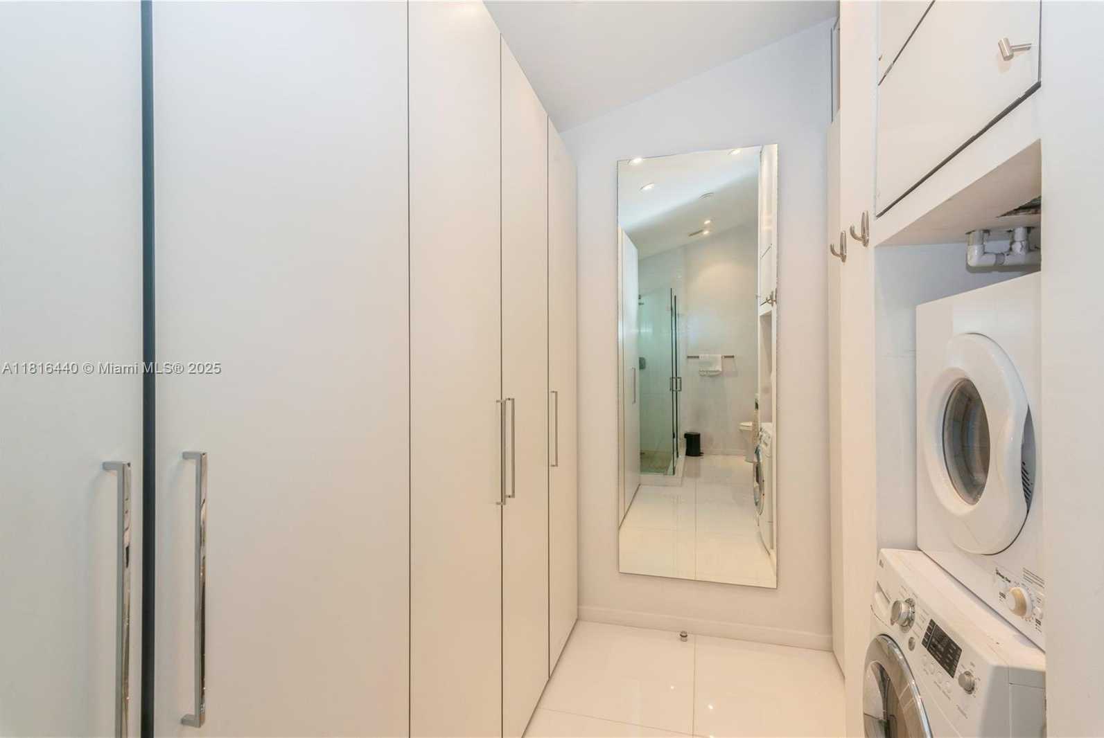 Small Image of 798 CRANDON BLVD #55-B, Key Biscayne Number 9