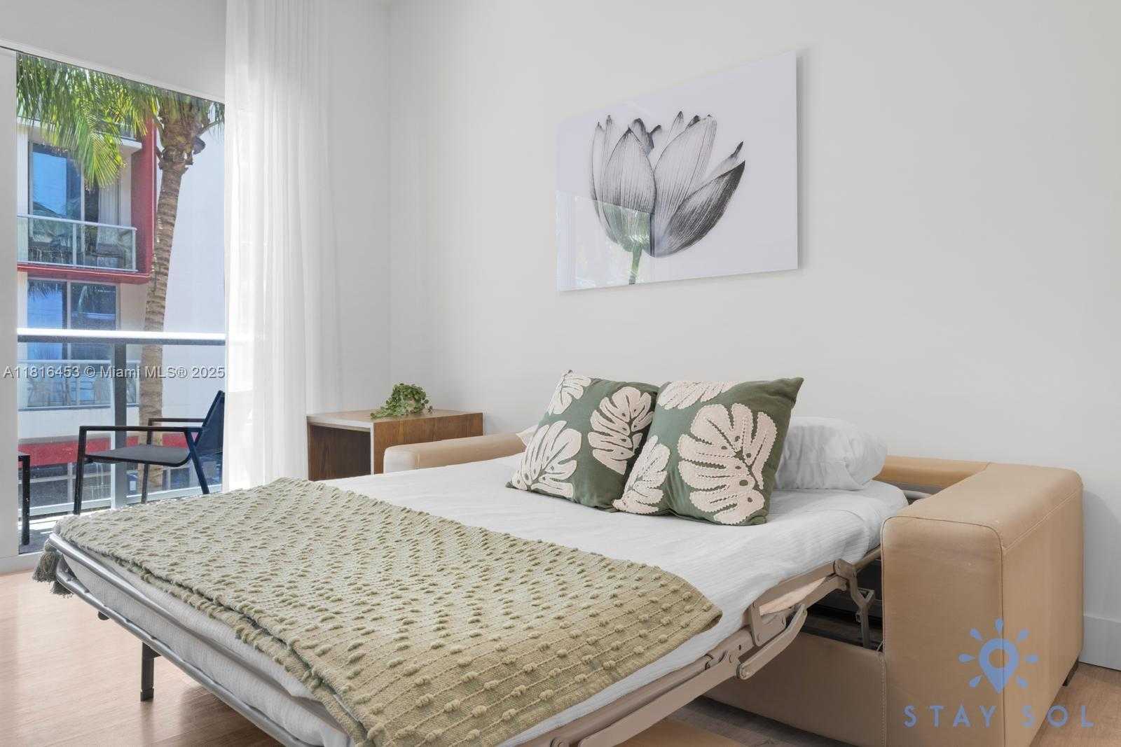 Small Image of 777 NORTH OCEAN DR #N219, Hollywood Number 19