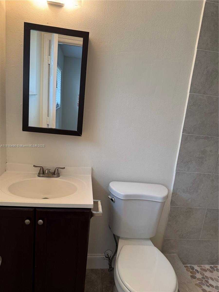 Small Image of 5156 NORTH EAST 6TH AVE #224, Oakland Park Number 8