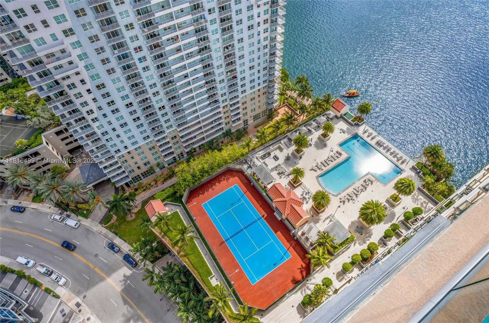 Small Image of 1155 BRICKELL BAY DR #3002, Miami Number 37