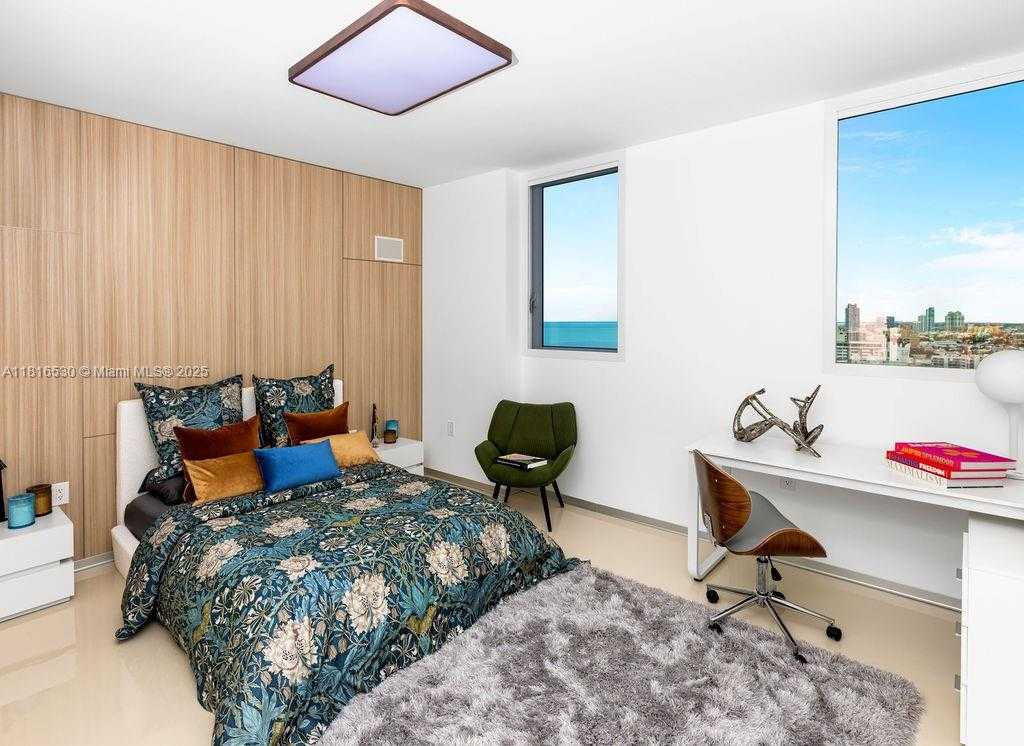 Small Image of 101 20 #2802/2804, Miami Beach Number 11