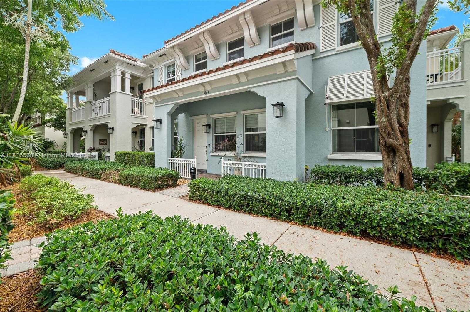 Small Image of 4164 CASCADA CIR, Cooper City Number 4
