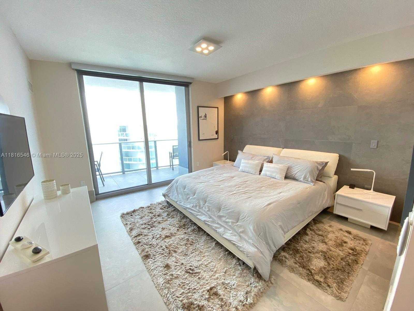 Small Image of 488 NORTH EAST 18TH ST #3911, Miami Number 13