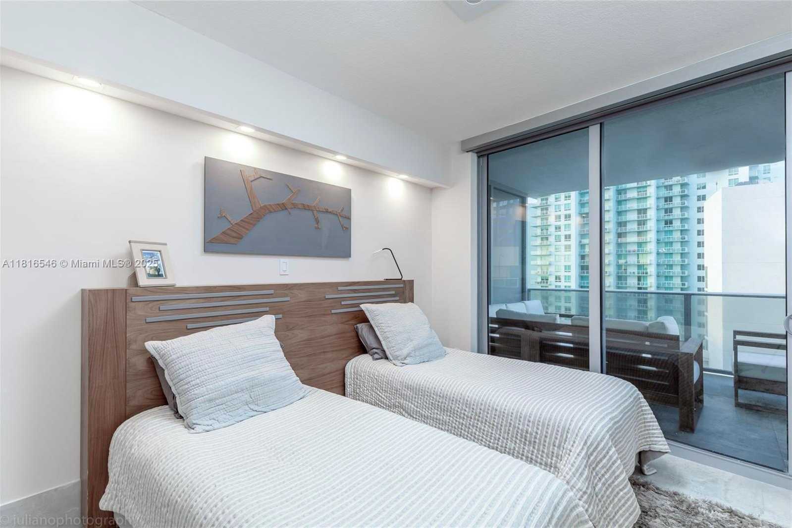 Small Image of 488 NORTH EAST 18TH ST #3911, Miami Number 18