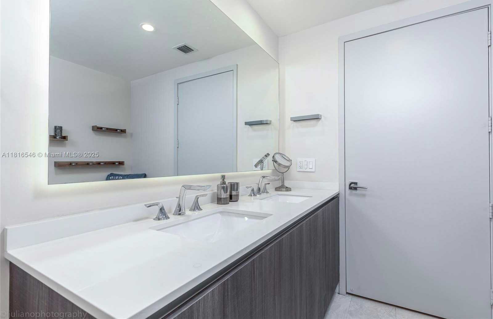 Small Image of 488 NORTH EAST 18TH ST #3911, Miami Number 20