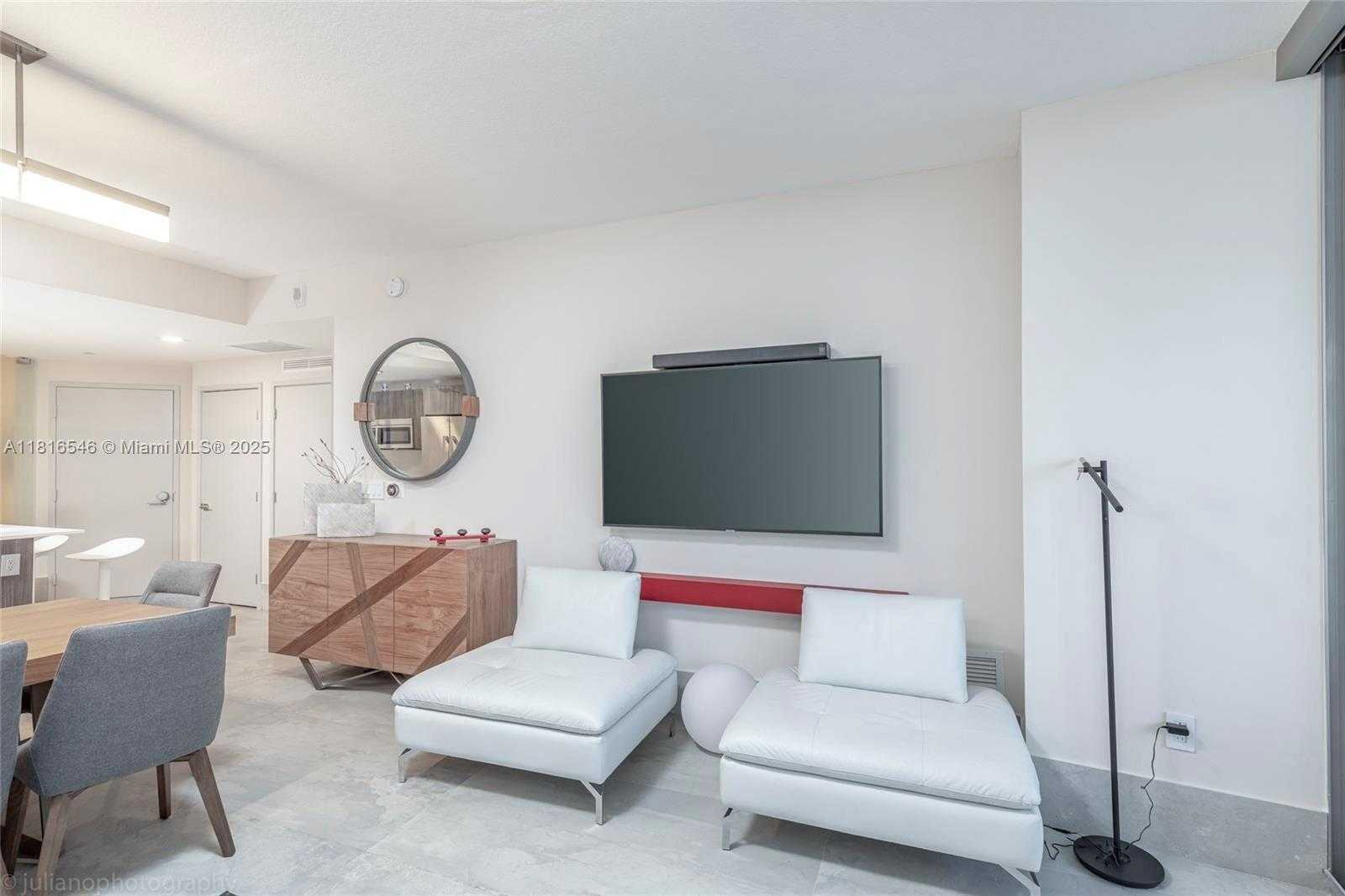 Small Image of 488 NORTH EAST 18TH ST #3911, Miami Number 9