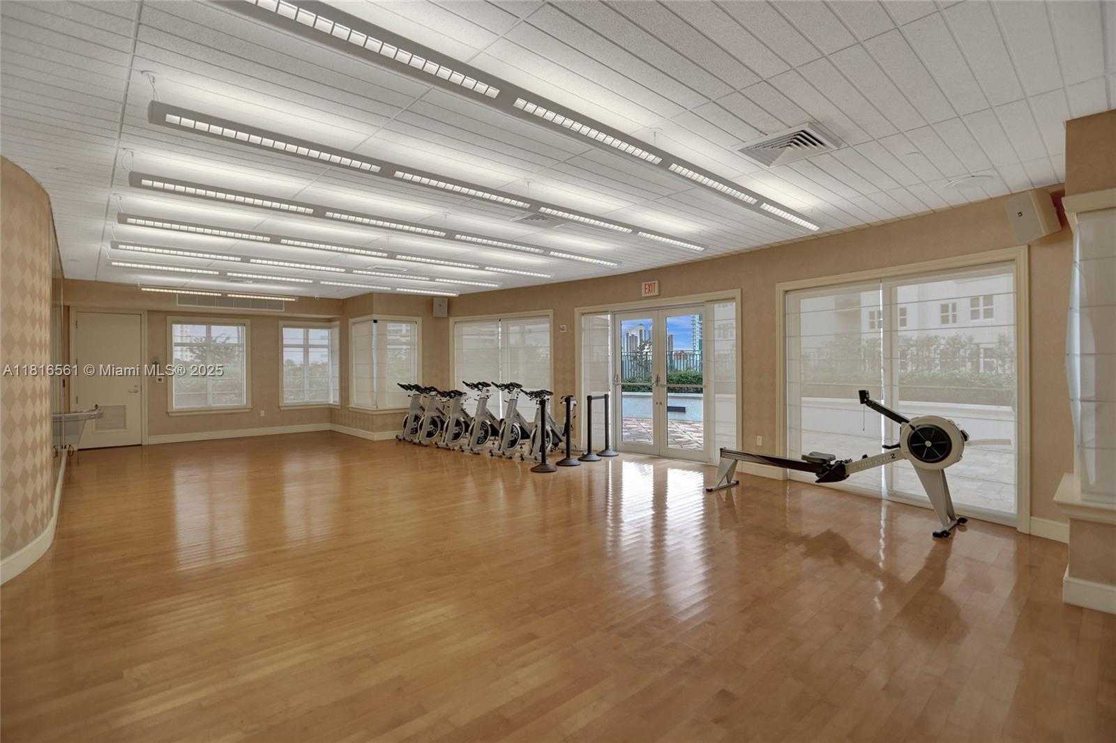 Small Image of 20000 EAST COUNTRY CLUB DR #112, Aventura Number 53