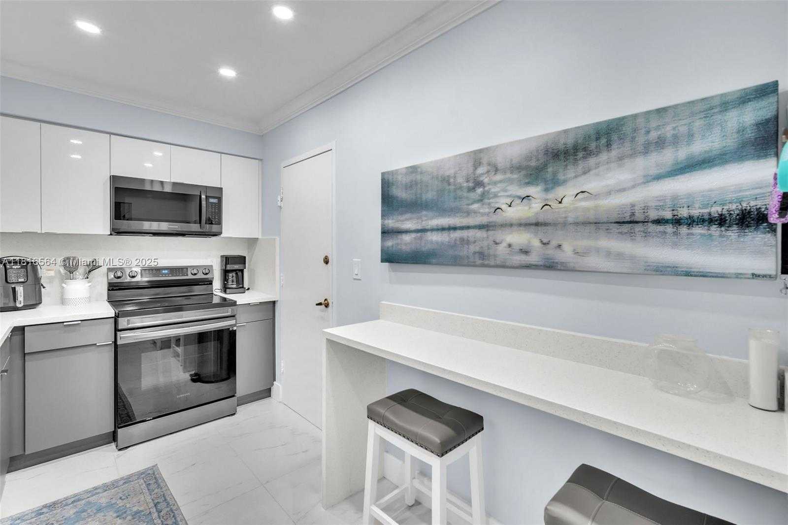 Small Image of 2501 SOUTH OCEAN DR #1218, Hollywood Number 15