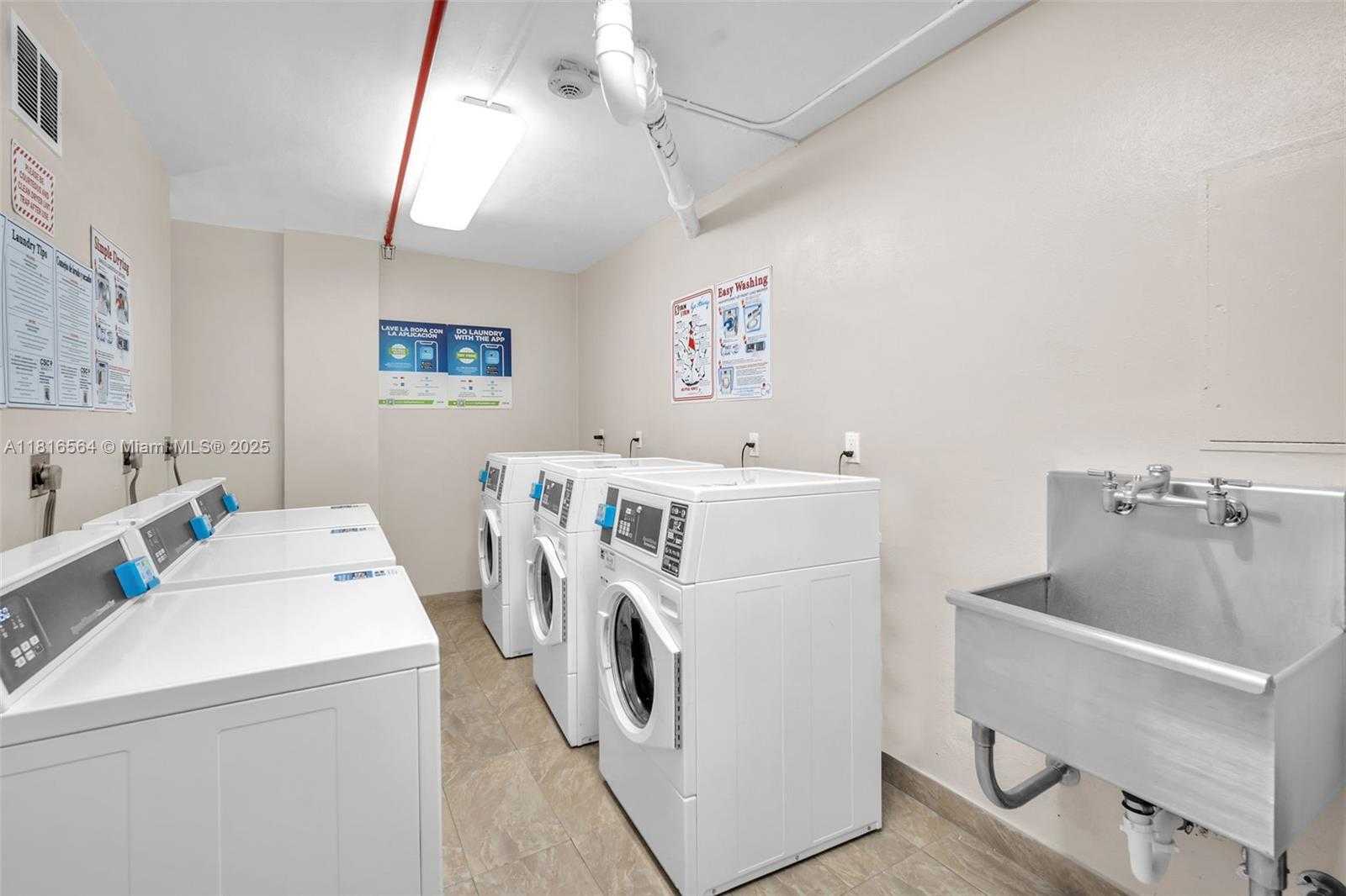 Small Image of 2501 SOUTH OCEAN DR #1218, Hollywood Number 18