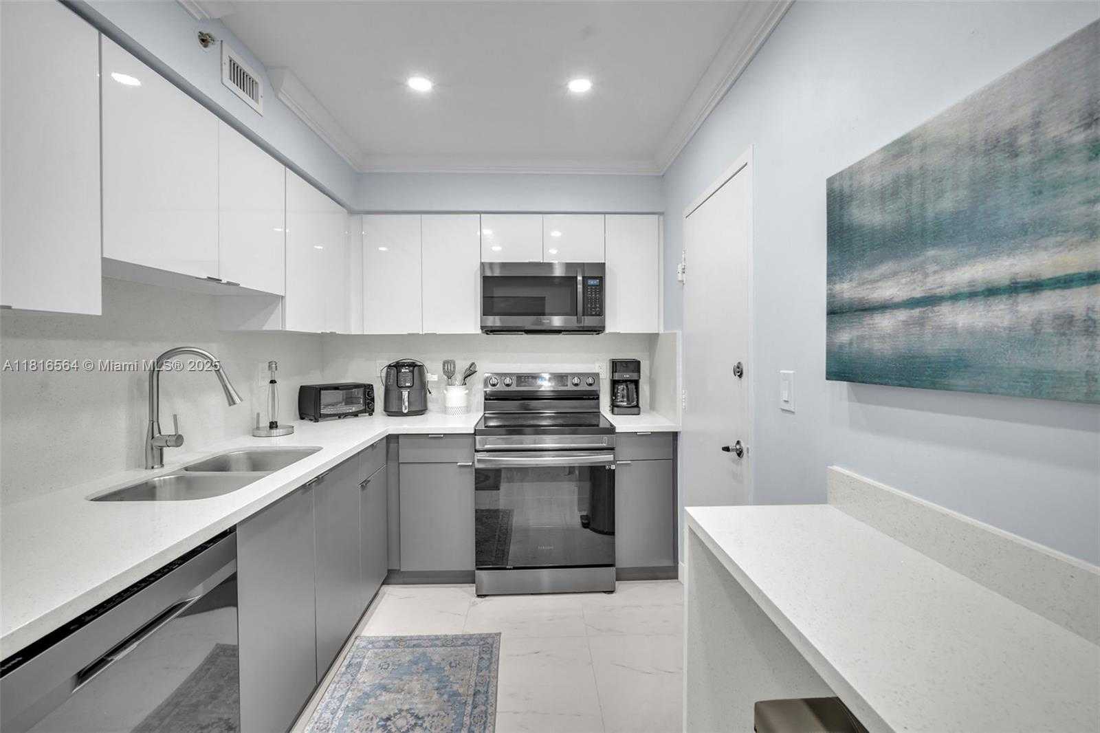 Small Image of 2501 SOUTH OCEAN DR #1218, Hollywood Number 5