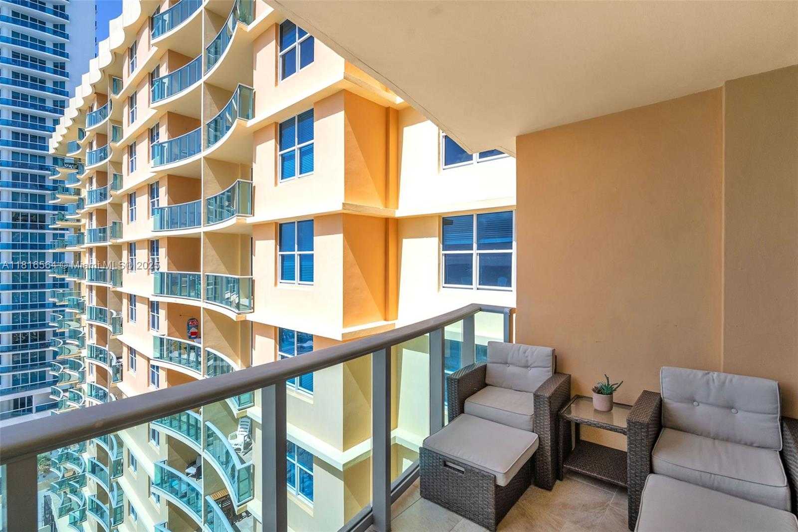 Small Image of 2501 SOUTH OCEAN DR #1218, Hollywood Number 6
