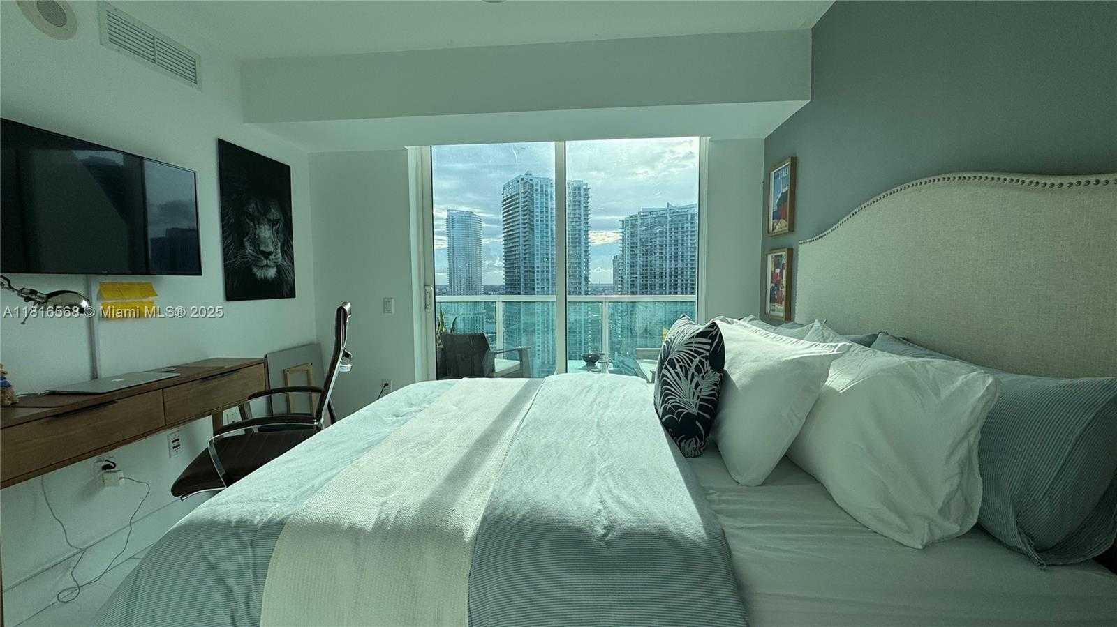 Small Image of 41 SOUTH EAST 5TH ST #1716, Miami Number 10