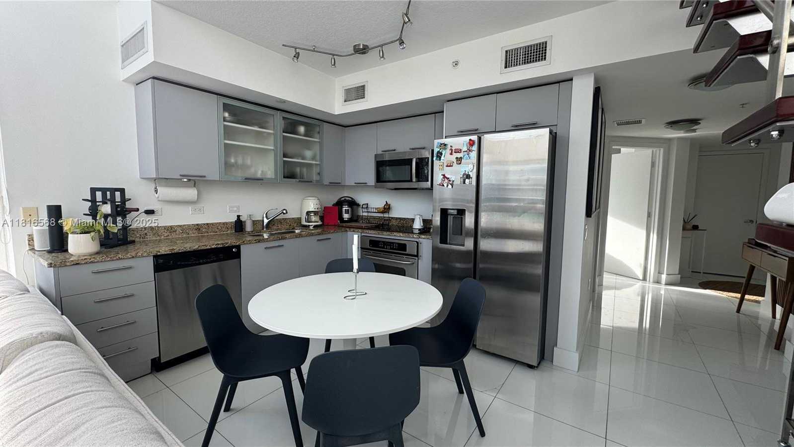 Small Image of 41 SOUTH EAST 5TH ST #1716, Miami Number 5