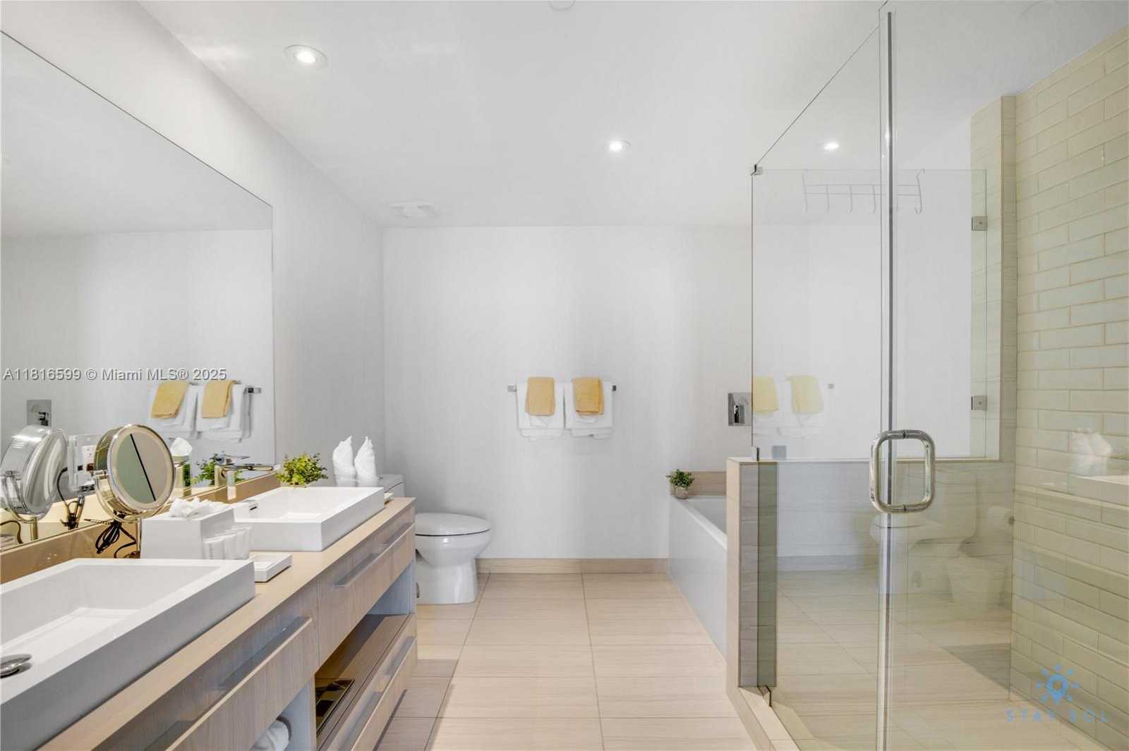 Small Image of 4010 SOUTH OCEAN DR #R1605, Hollywood Number 10