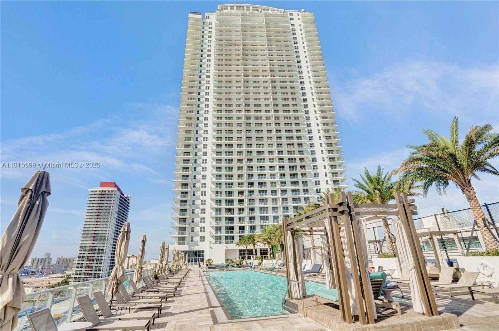 Small Image of 4010 SOUTH OCEAN DR #R1605, Hollywood Number 32
