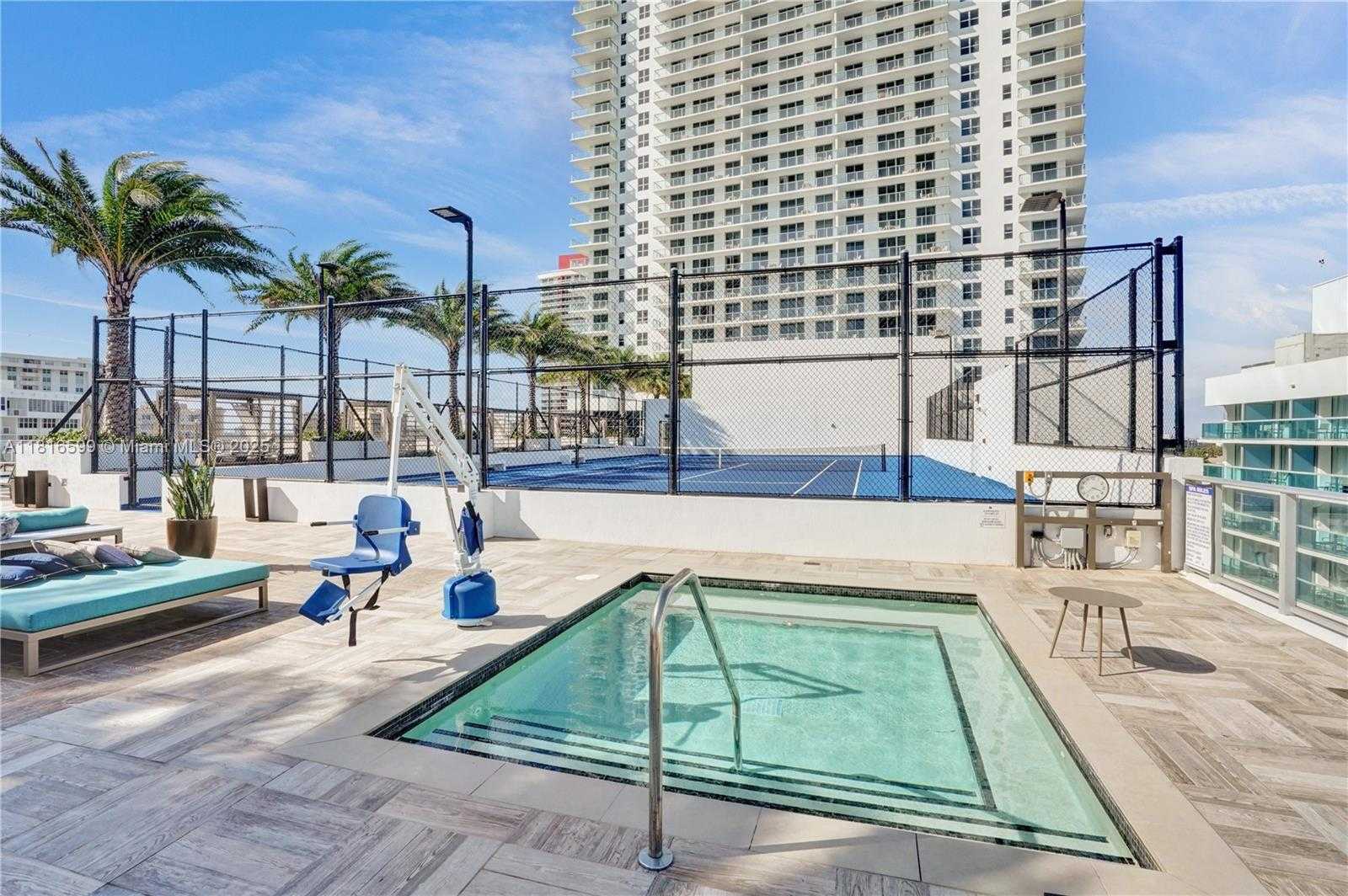 Small Image of 4010 SOUTH OCEAN DR #R1605, Hollywood Number 33