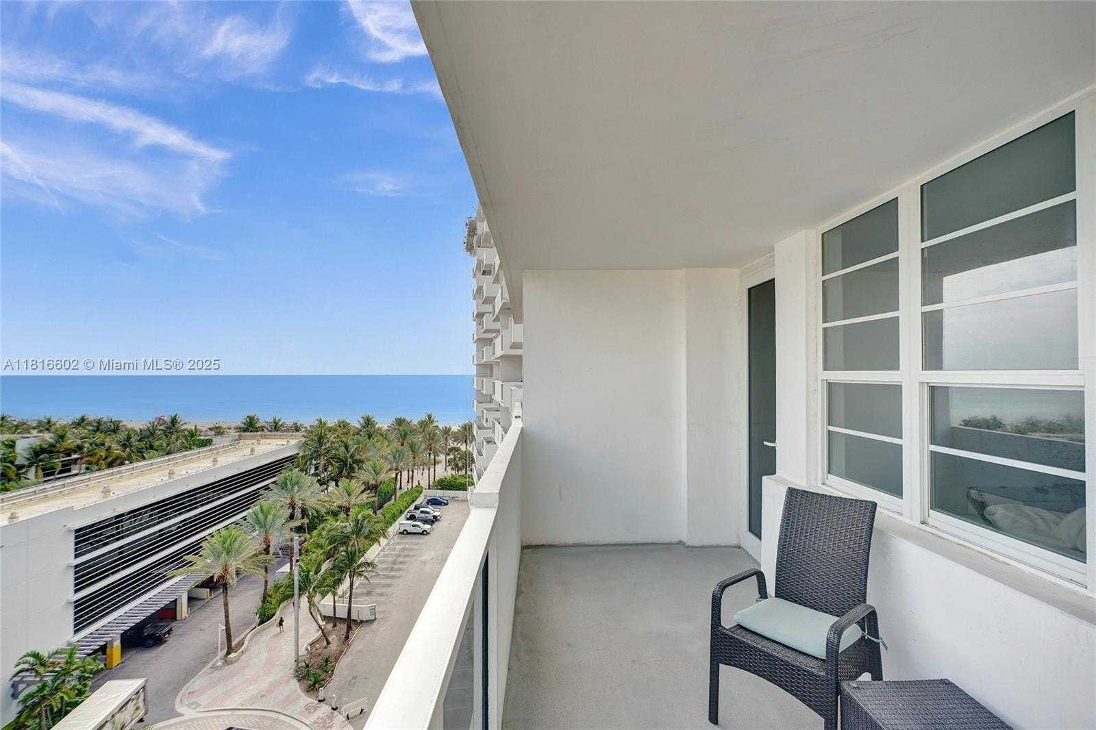 Small Image of 100 LINCOLN RD #927, Miami Beach Number 10