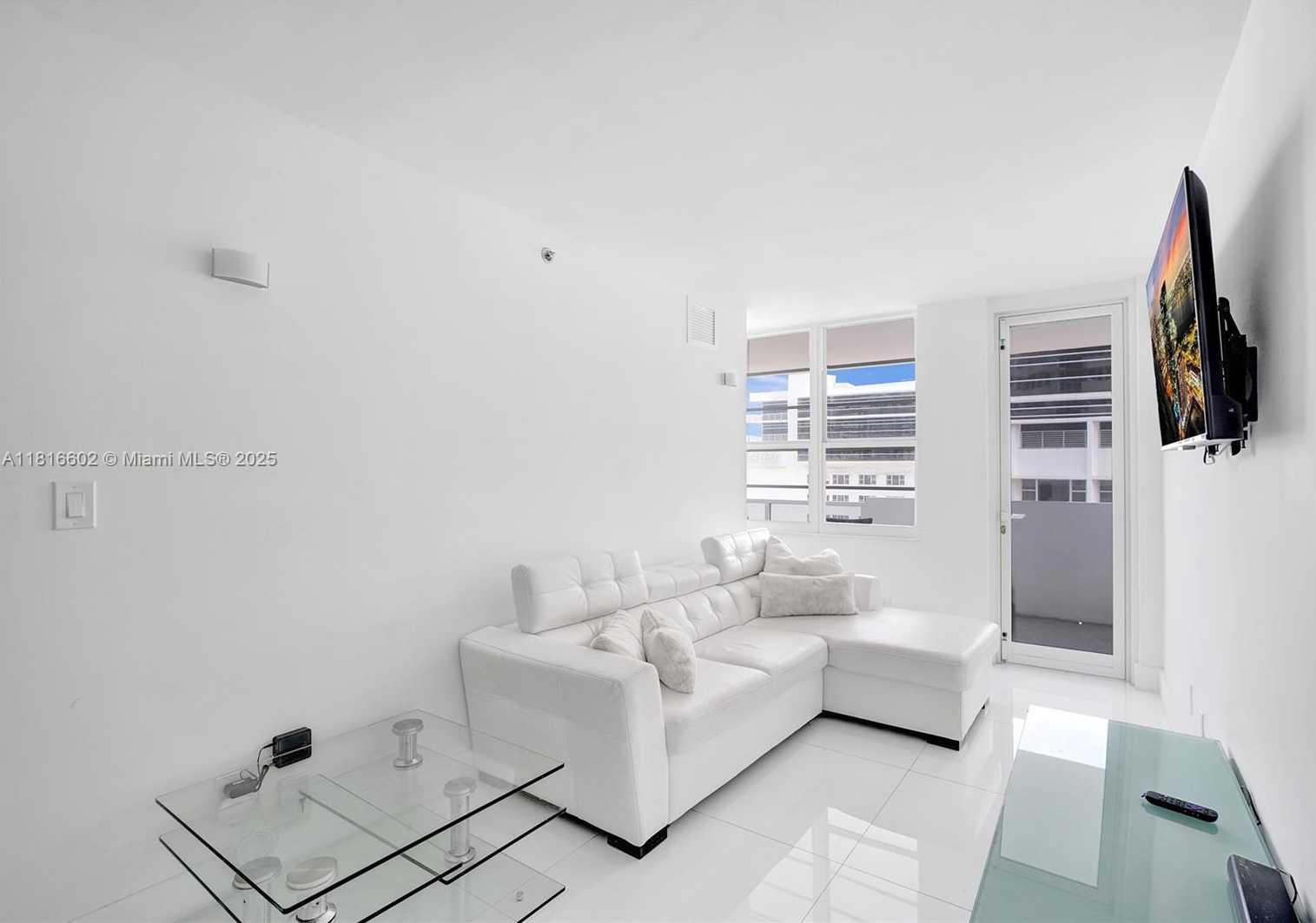 Small Image of 100 LINCOLN RD #927, Miami Beach Number 17