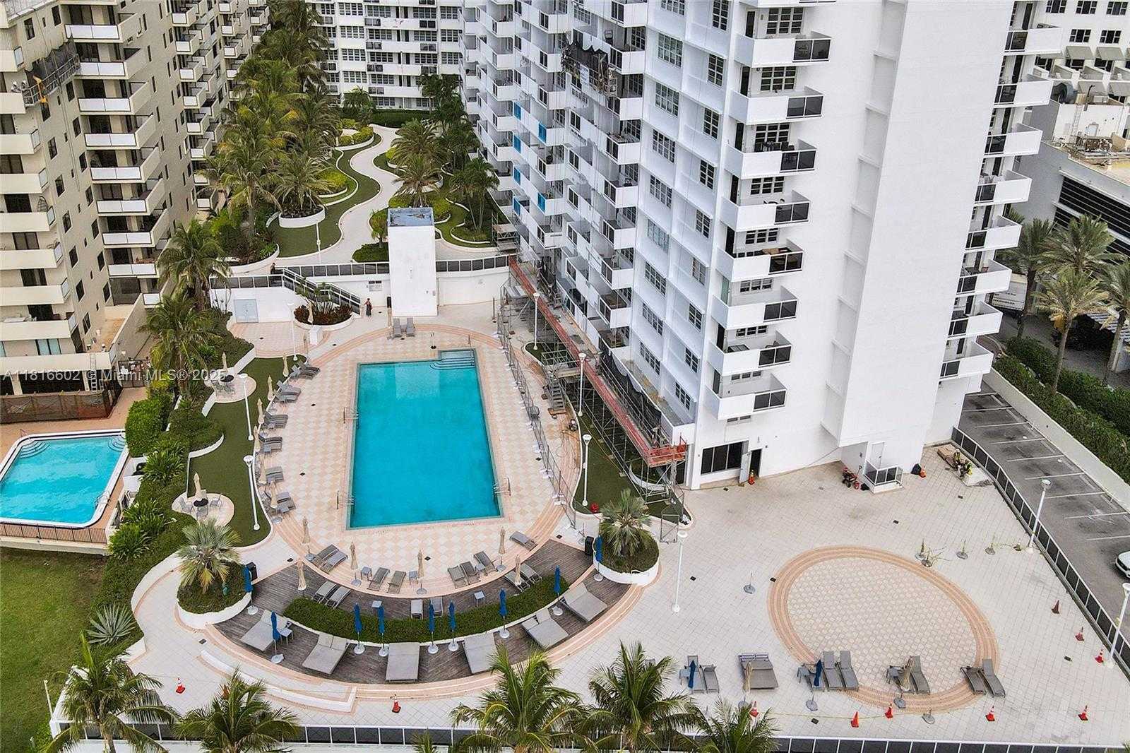 Small Image of 100 LINCOLN RD #927, Miami Beach Number 6