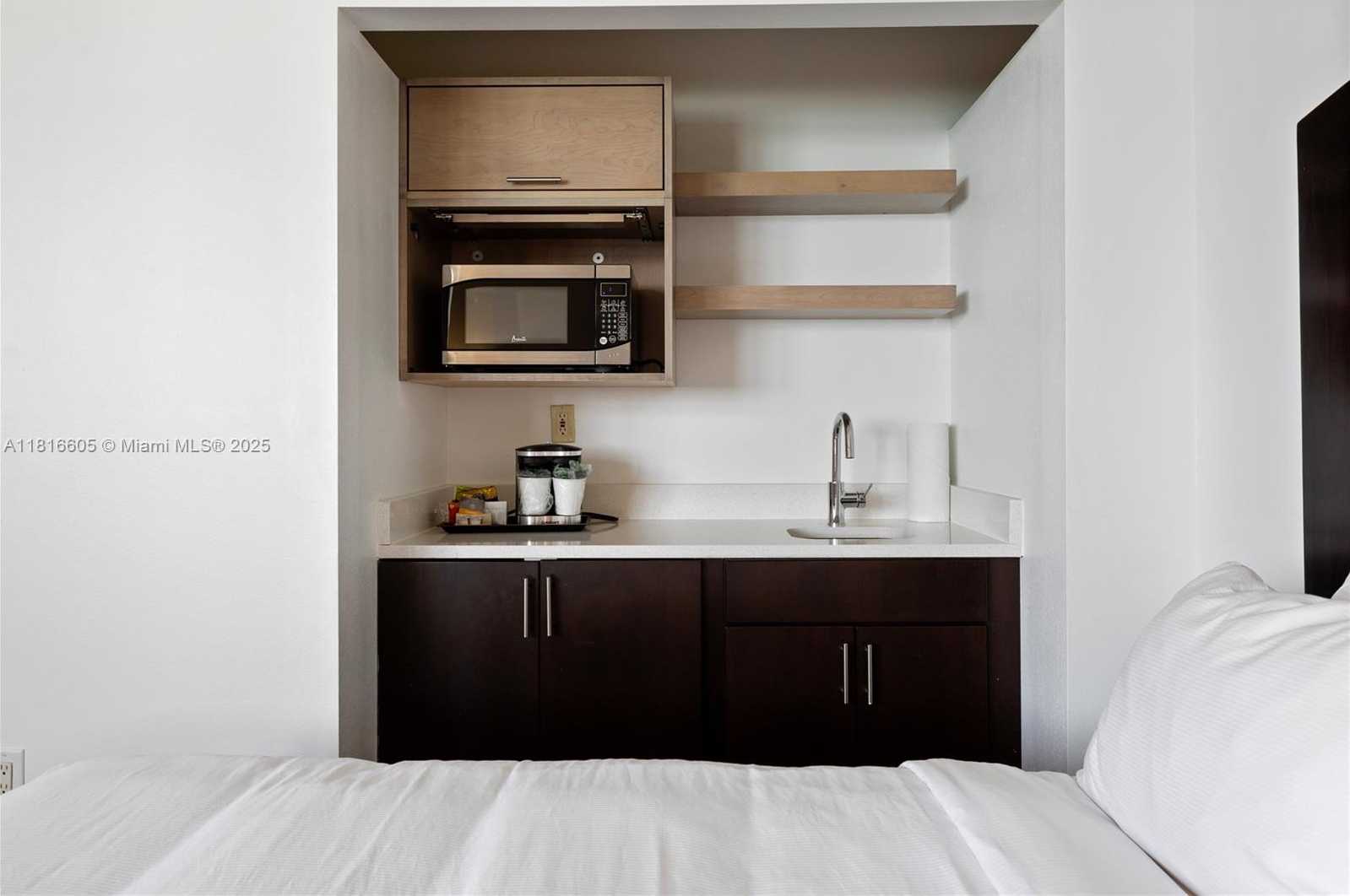 Small Image of 17375 COLLINS AVE #1908, Sunny Isles Beach Number 34