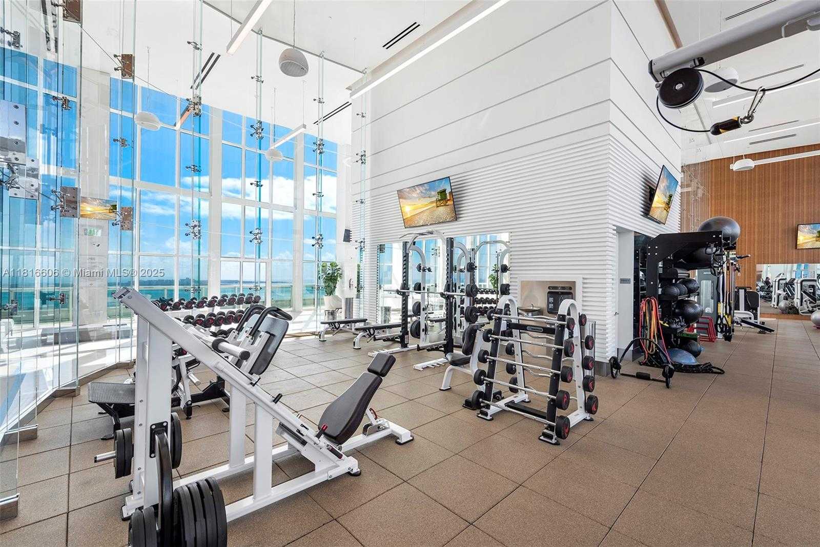 Small Image of 1643 BRICKELL AVE #1004, Miami Number 28
