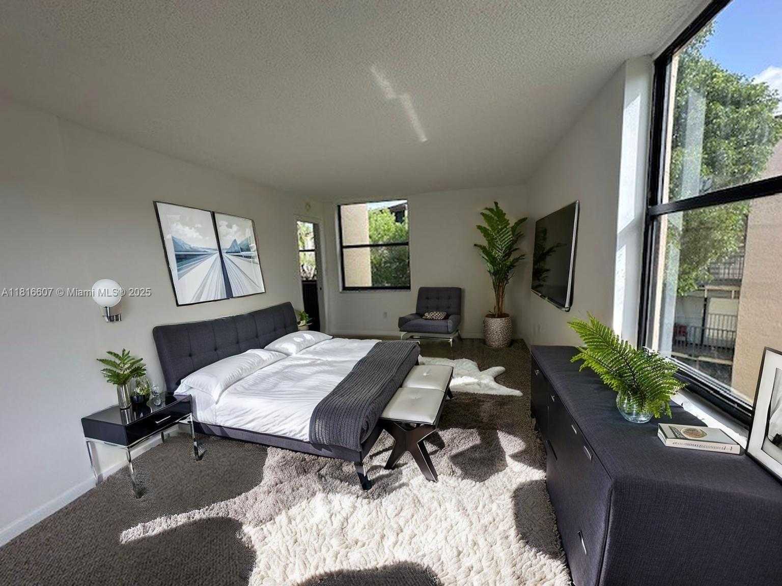 Small Image of 14611 NORTH KENDALL DR #309L, Miami Number 7