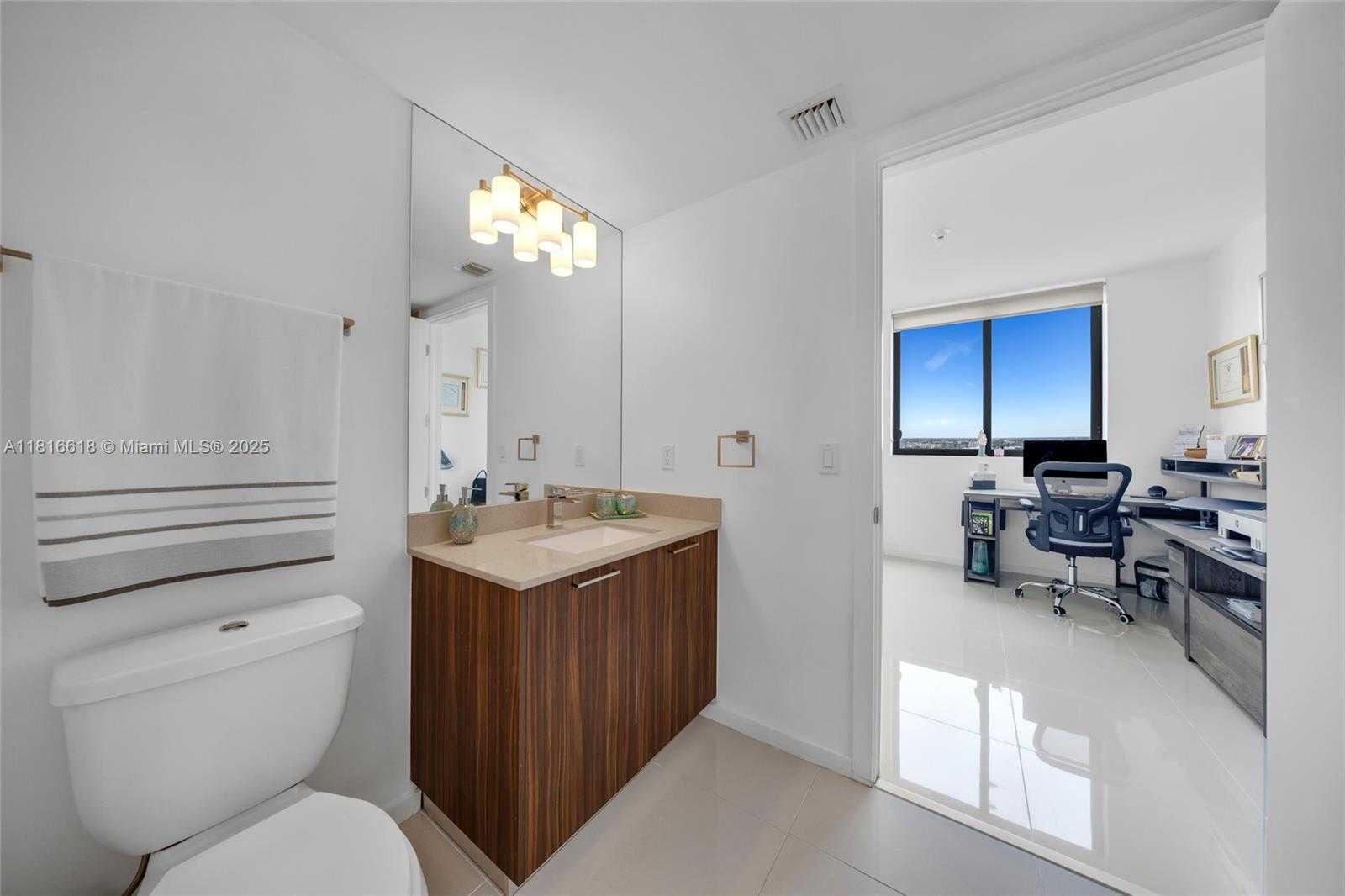 Small Image of 5252 NORTH WEST 85TH AVE #1701, Doral Number 25