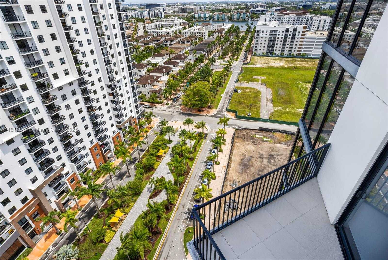 Small Image of 5252 NORTH WEST 85TH AVE #1701, Doral Number 28