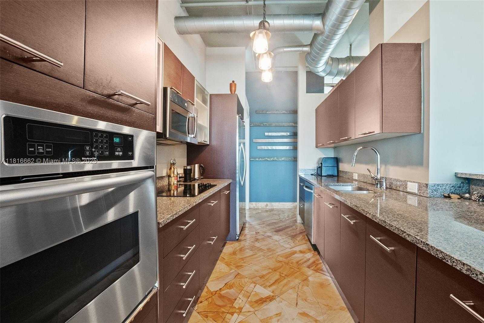 Small Image of 3029 NORTH EAST 188TH ST #821, Aventura Number 12